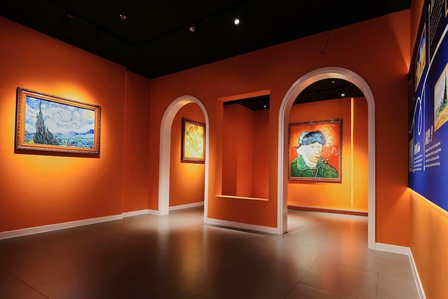 Van Gogh Immersive Art & Light Exhibition