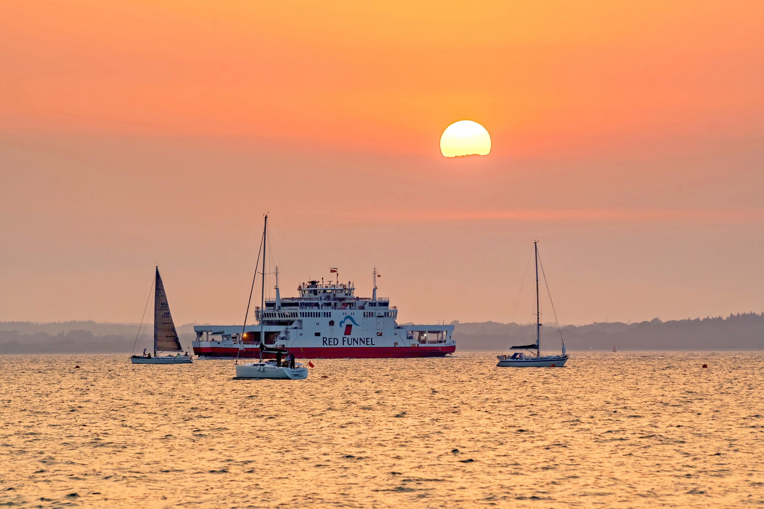 Southampton to Isle of Wight Vehicle Ferry
