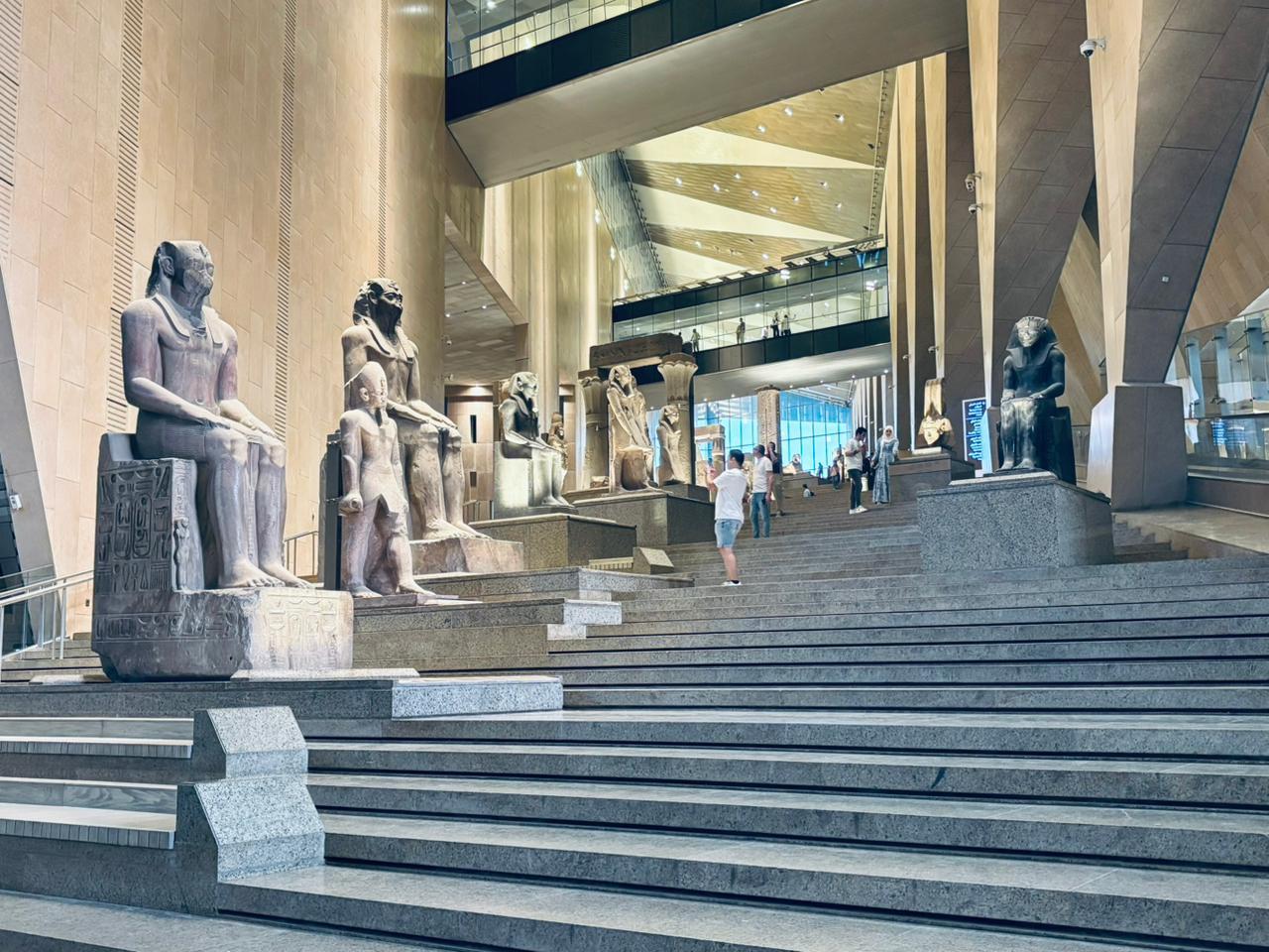 Cairo & Pyramids Day Trip by Flight from Hurghada