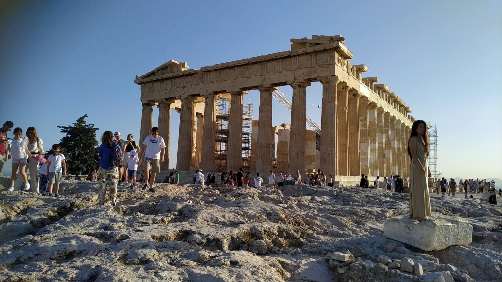 Private Acropolis & Museum Tour with Archaeologist