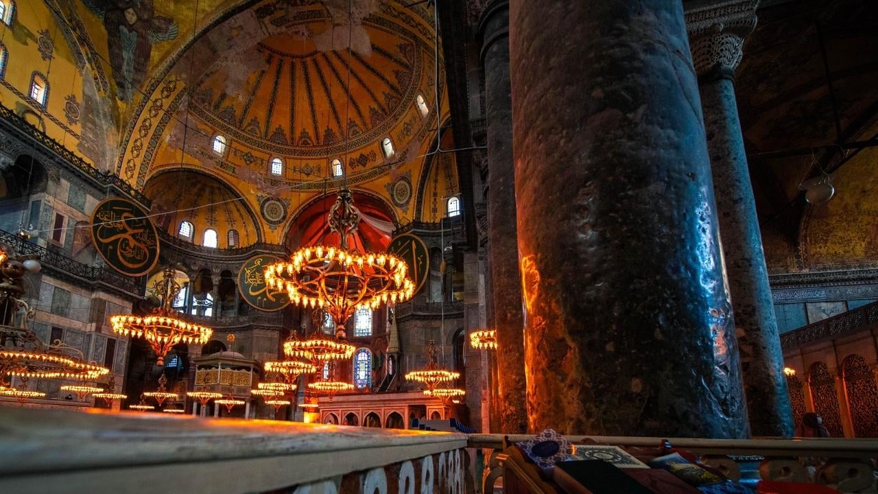 Istanbul Heritage Pass: Hagia Sophia, Basilica Cistern & Topkapi