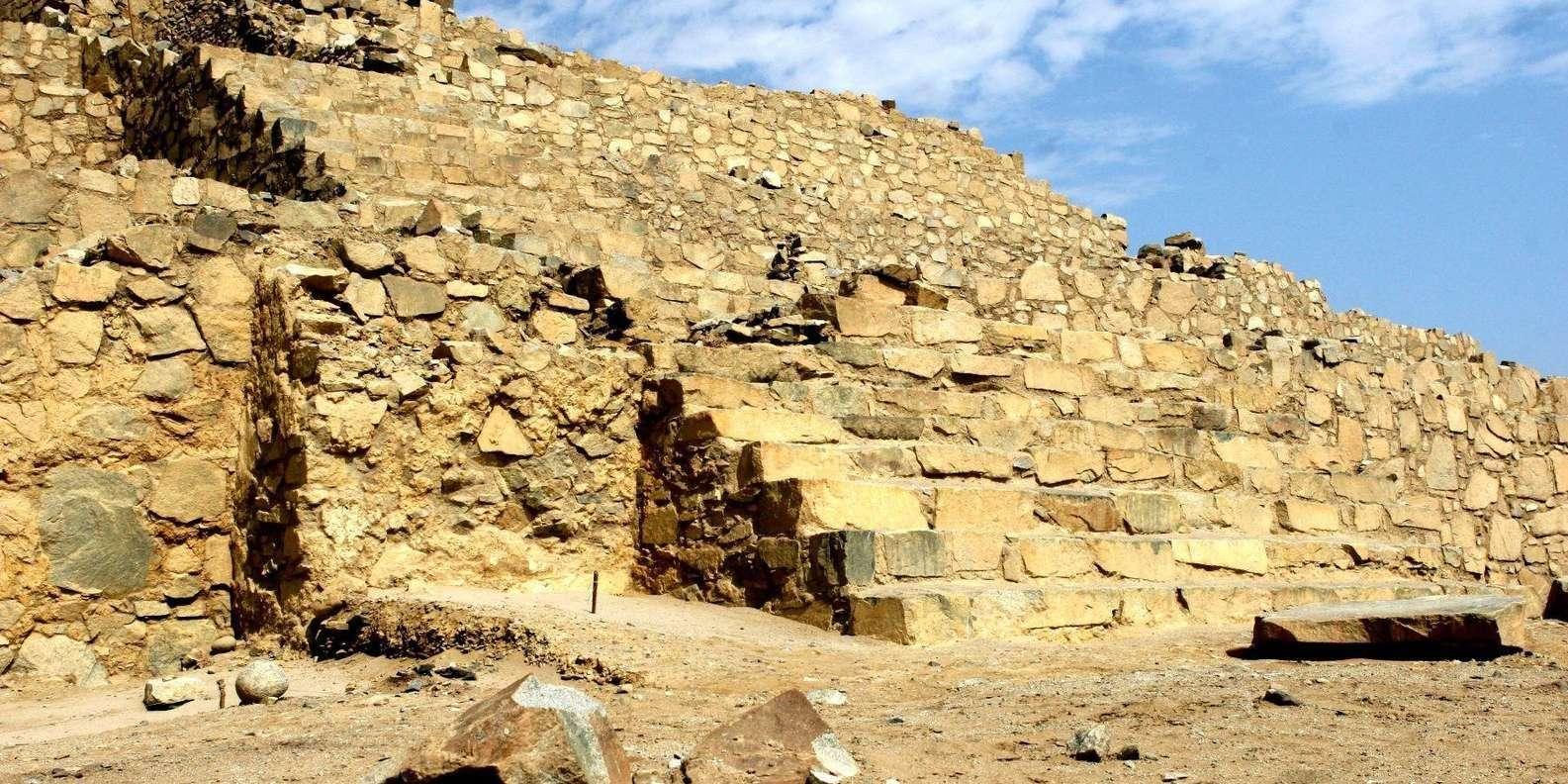 Full-Day Caral and Bandurria Archaeological Tour