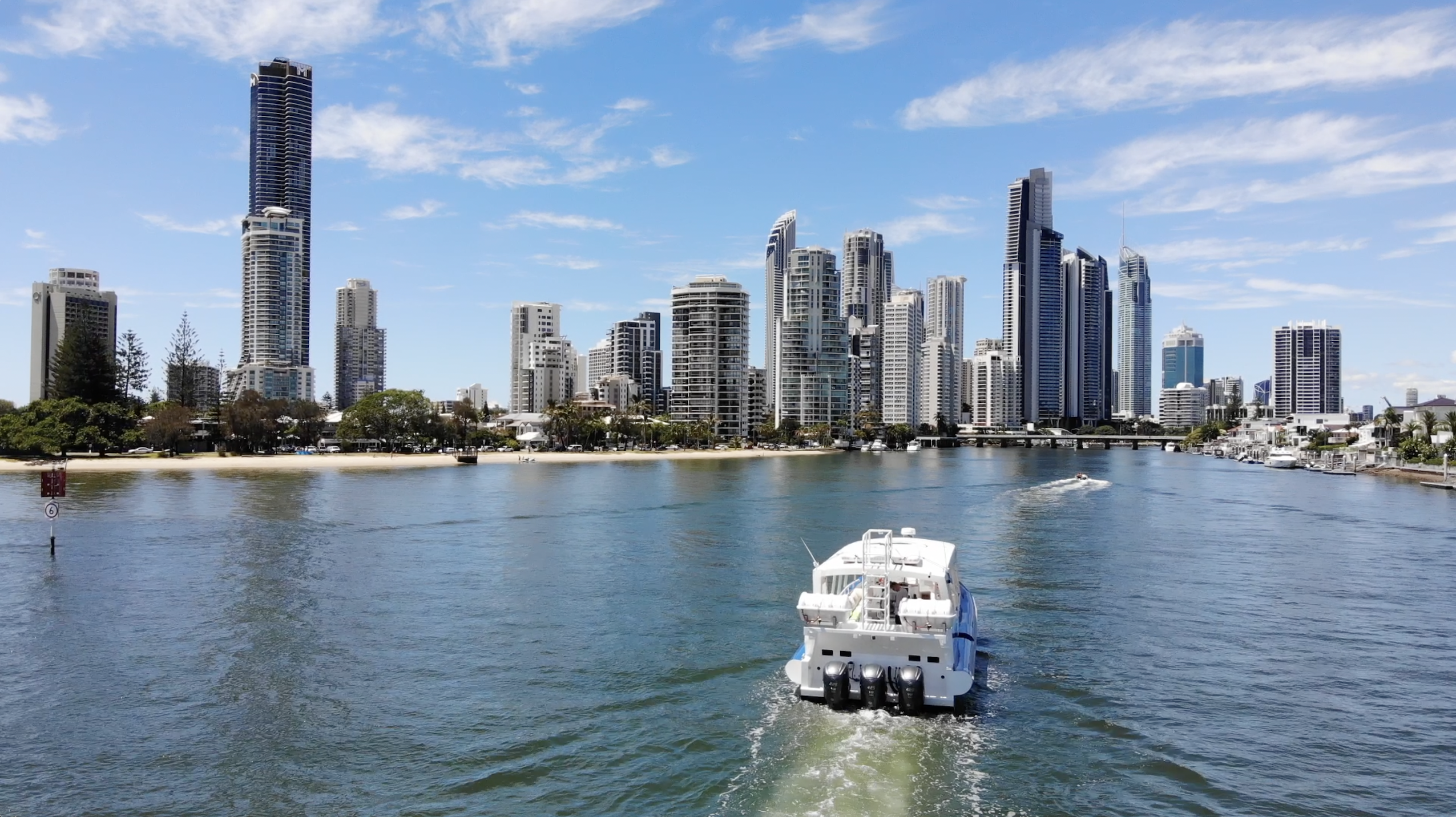 Gold Coast Broadwater Sightseeing Cruise with Island Stops