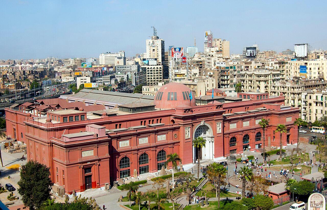 Cairo & Giza Full-Day Expedition from Hurghada