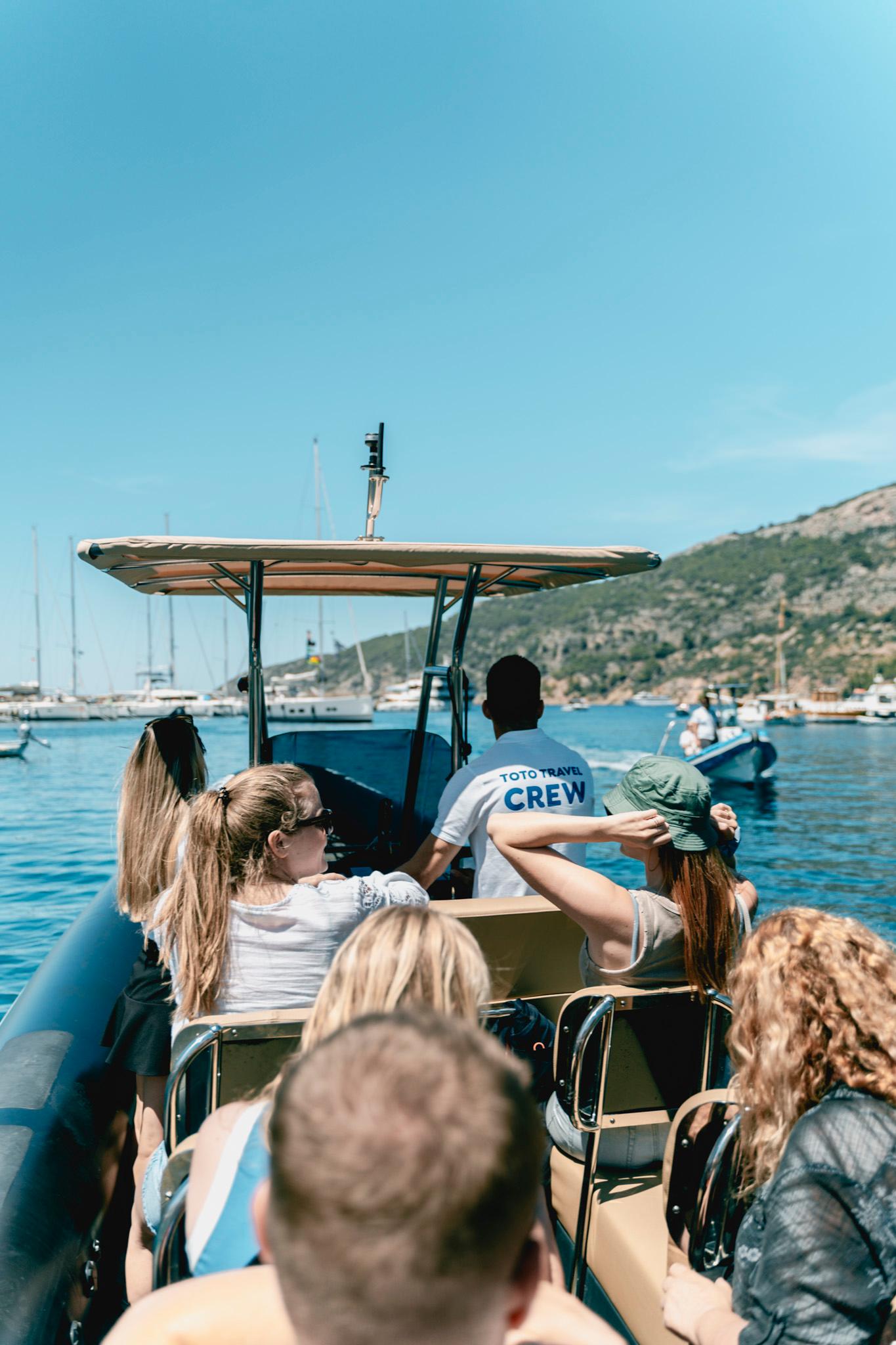 Split: 5 Islands Speedboat Adventure & Blue Cave