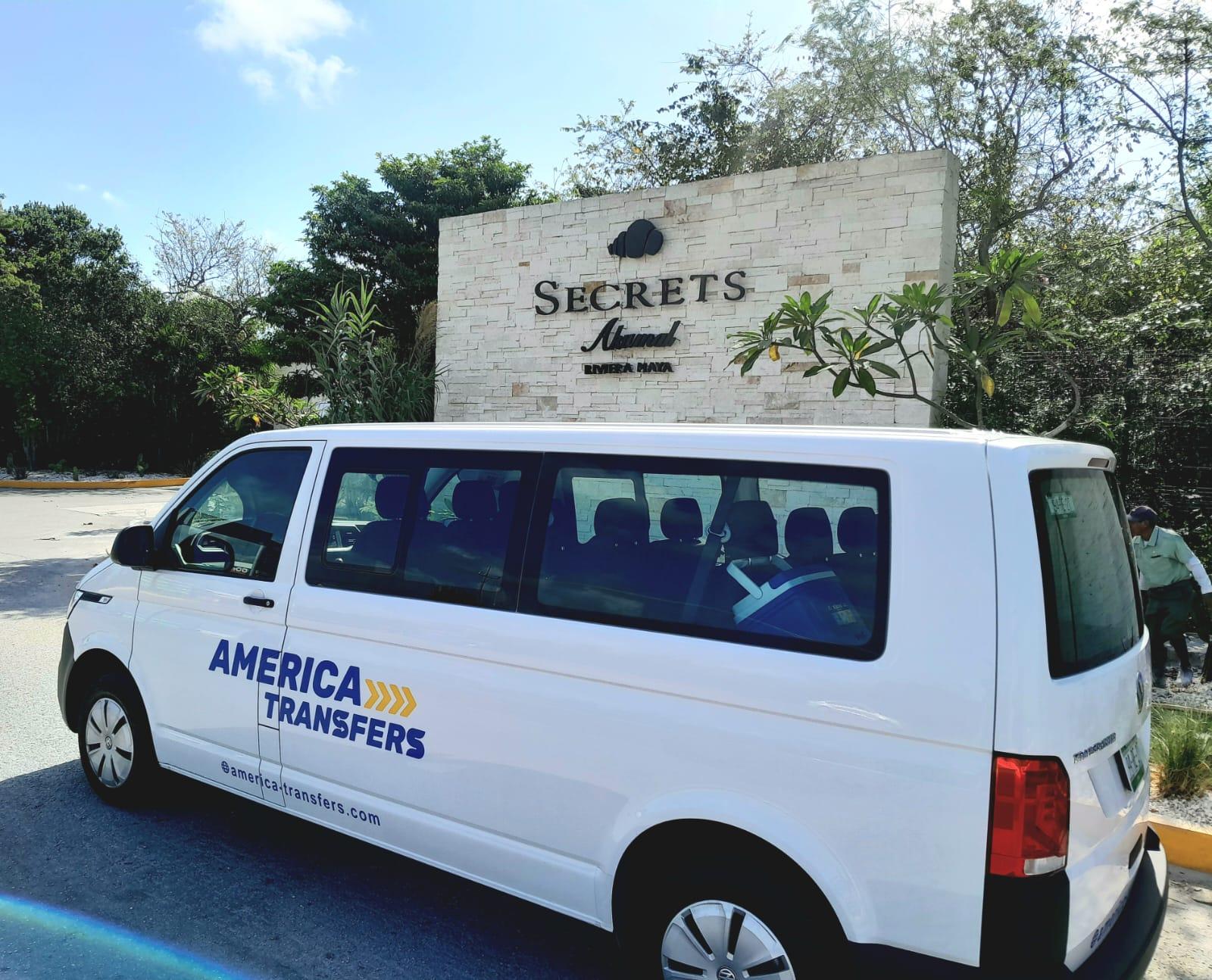 Cancun Airport Private Transfer: One-Way or Roundtrip