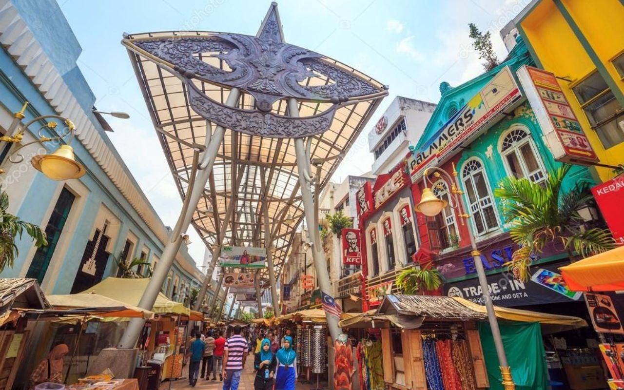 Kuala Lumpur Comprehensive City Explorer: 25 Iconic Sights