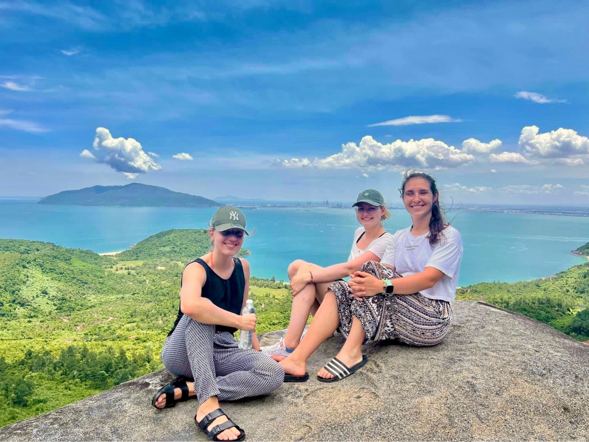 Hoi An to Hue Scenic Transfer via Hai Van Pass