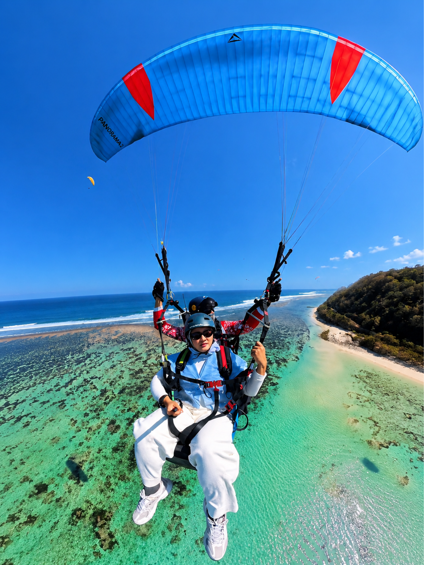 Bali Tandem Paragliding at Pandawa Beach