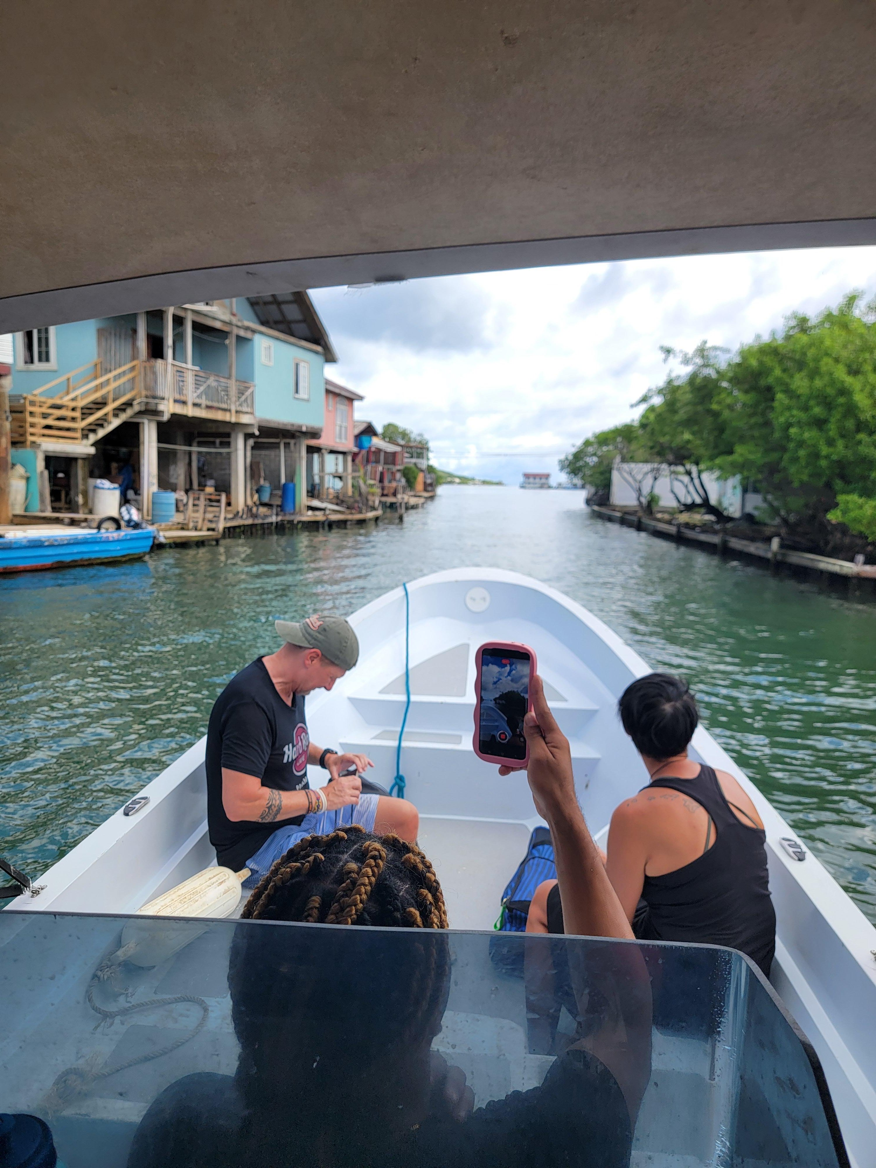 Private East End Roatan Snorkeling Charter