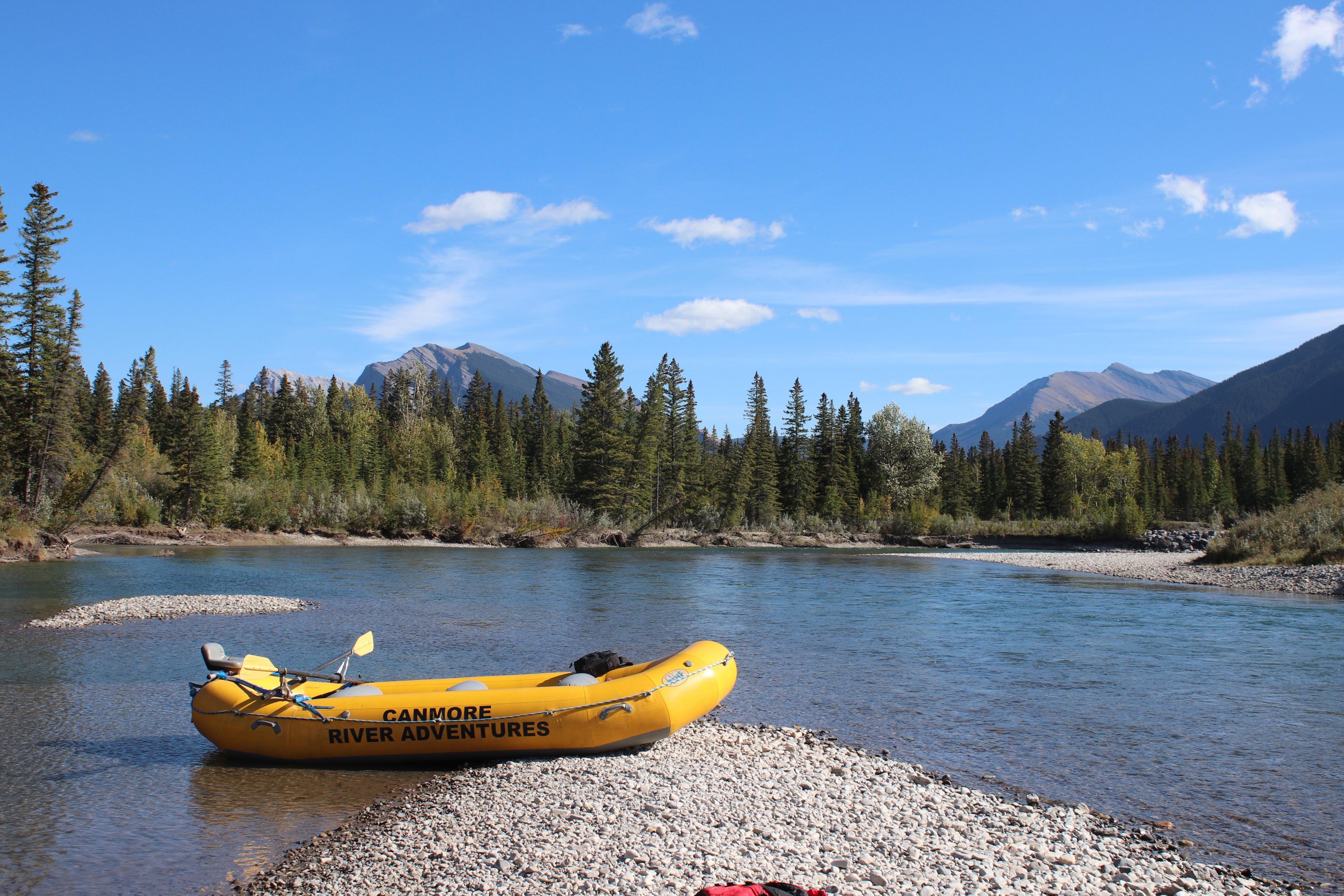 Bow River scenic float tour in Canmore