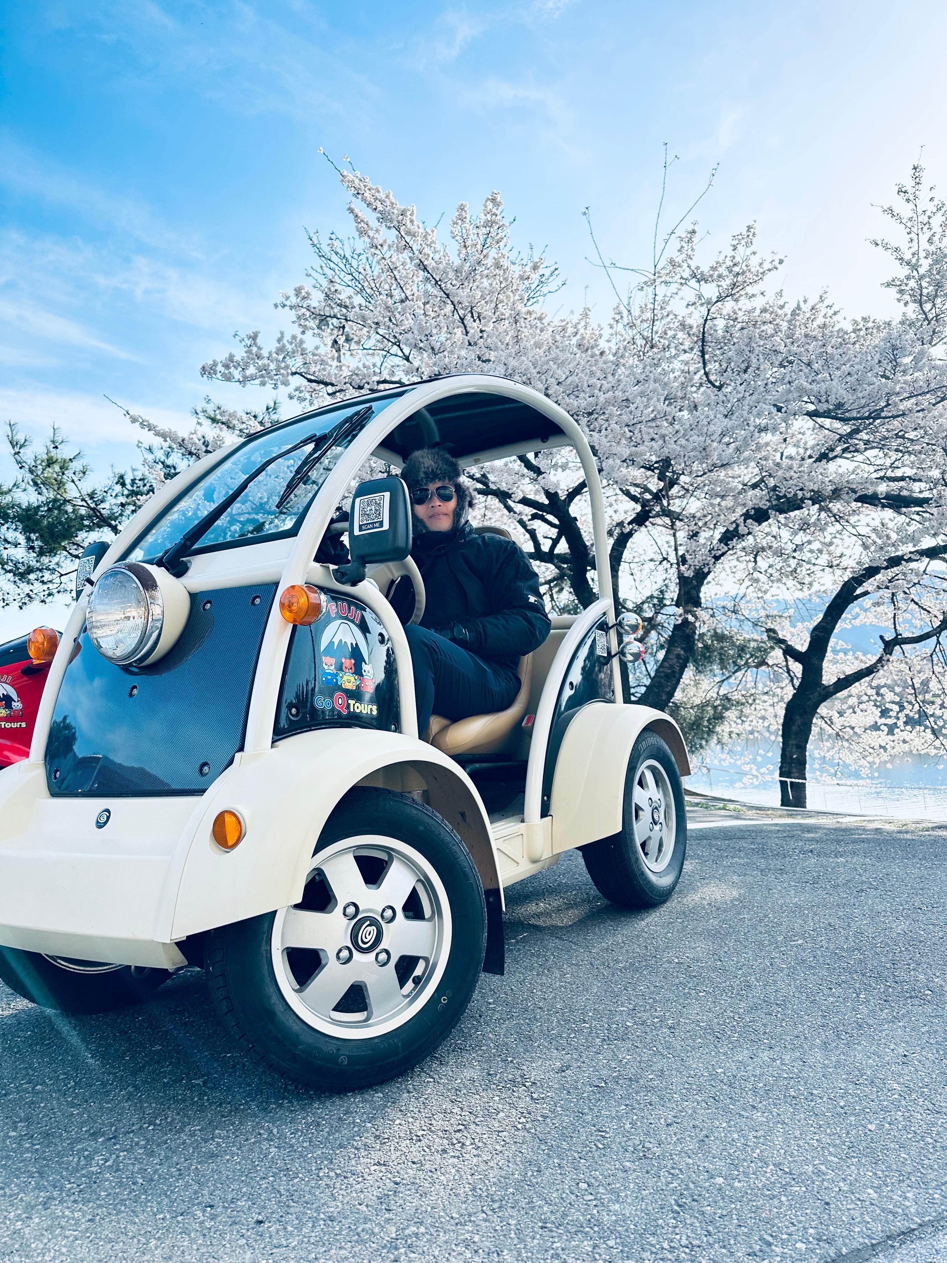 Lake Kawaguchiko Electric Mini Car Guided Tour