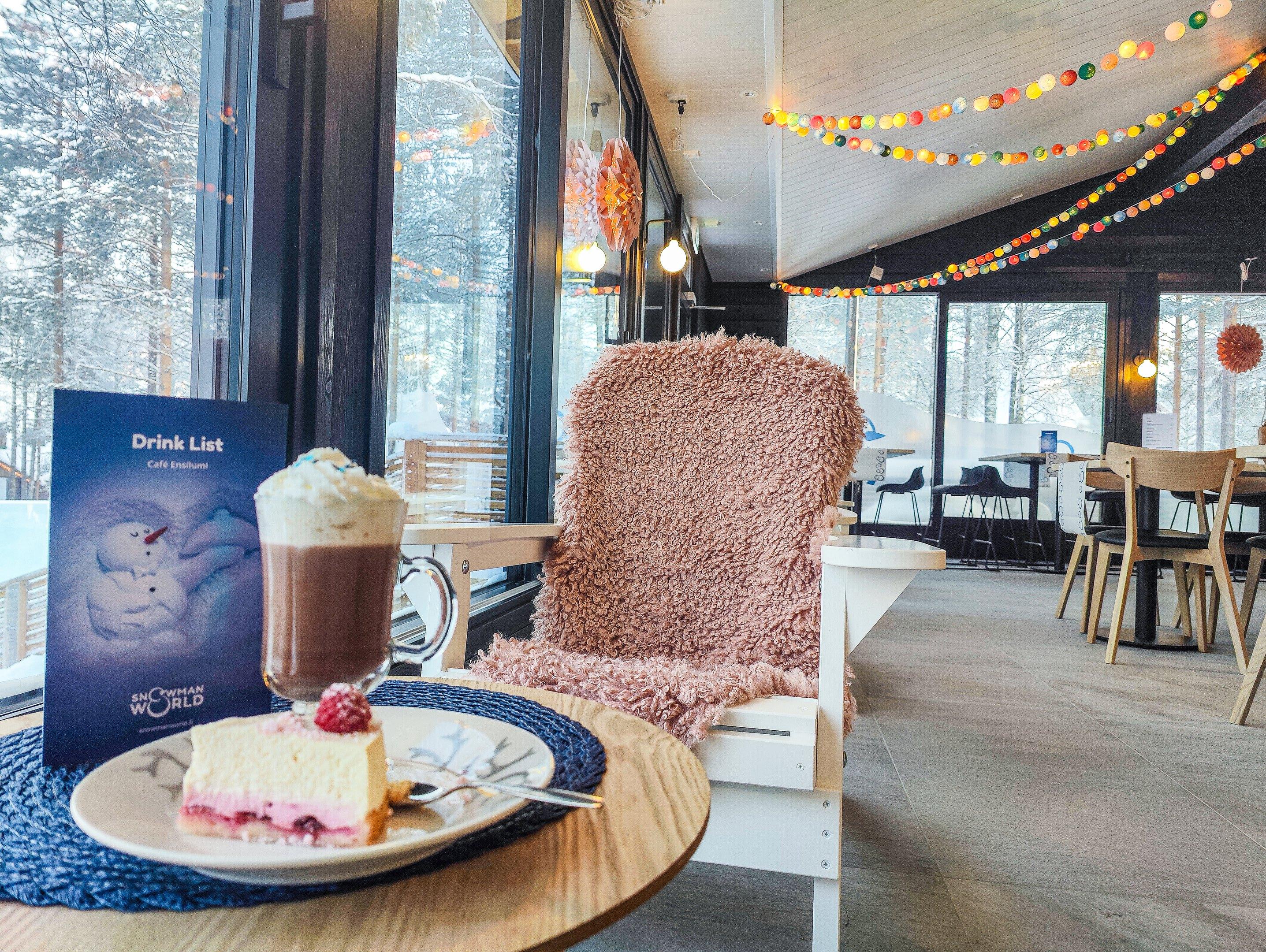 Snowman World Day Pass – Santa Claus Village, Rovaniemi