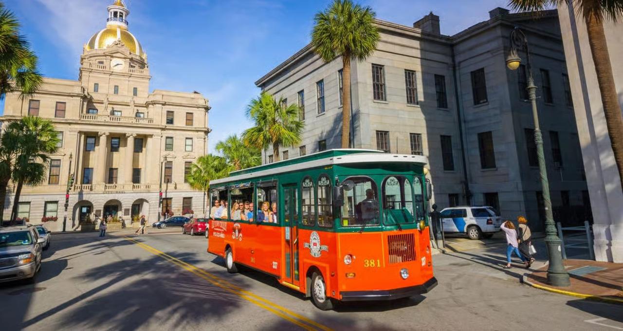 Savannah Multi-Attraction Pass: Trolley Tour & Two Museums