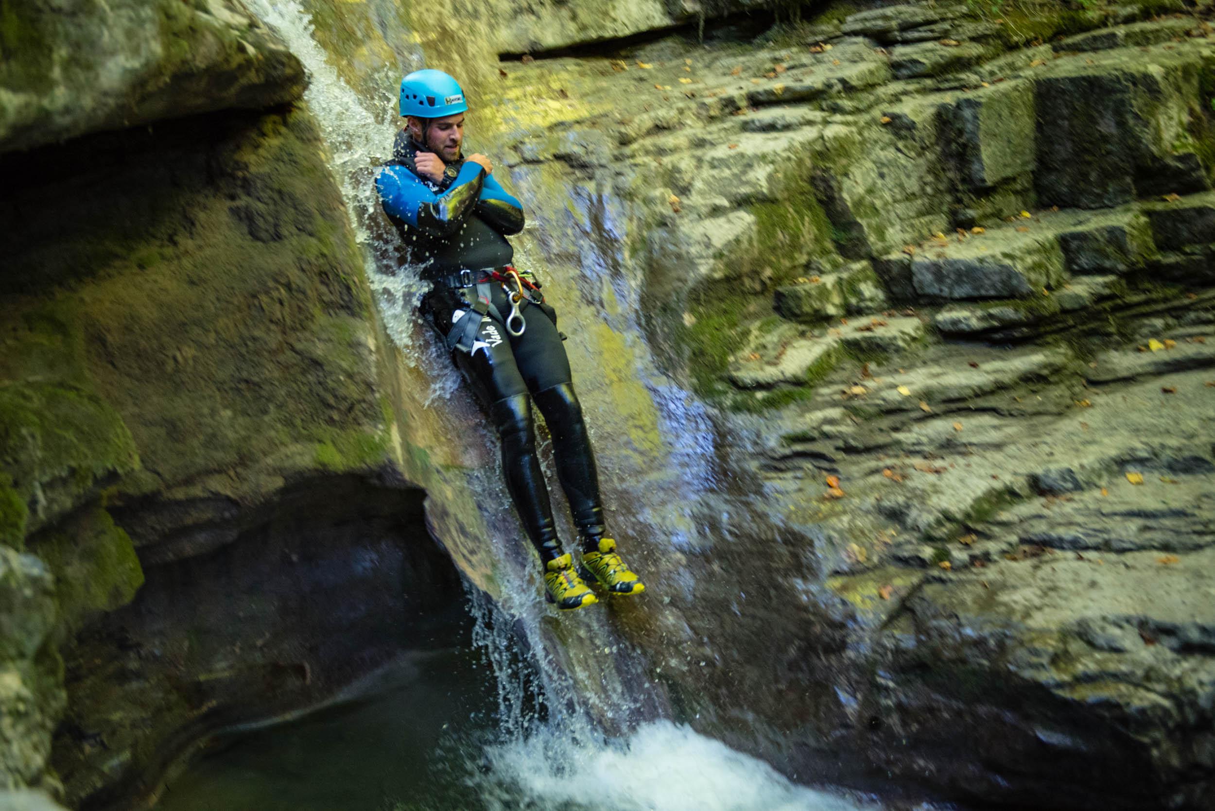 Angon Canyon Adventure with Lakeside Gourmet Snack