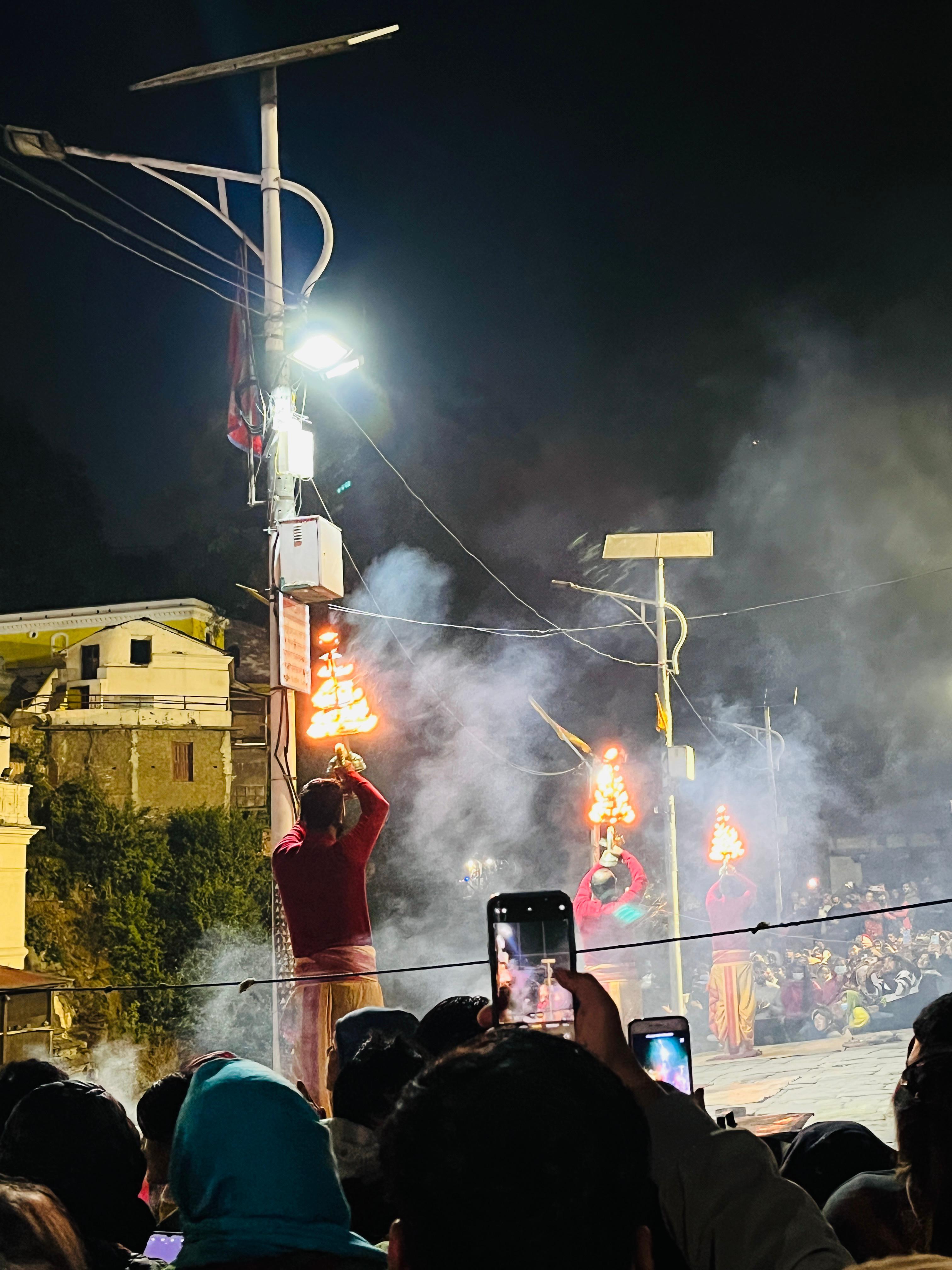 Kathmandu Pashupatinath Twilight Walk & Sacred Arati Ceremony