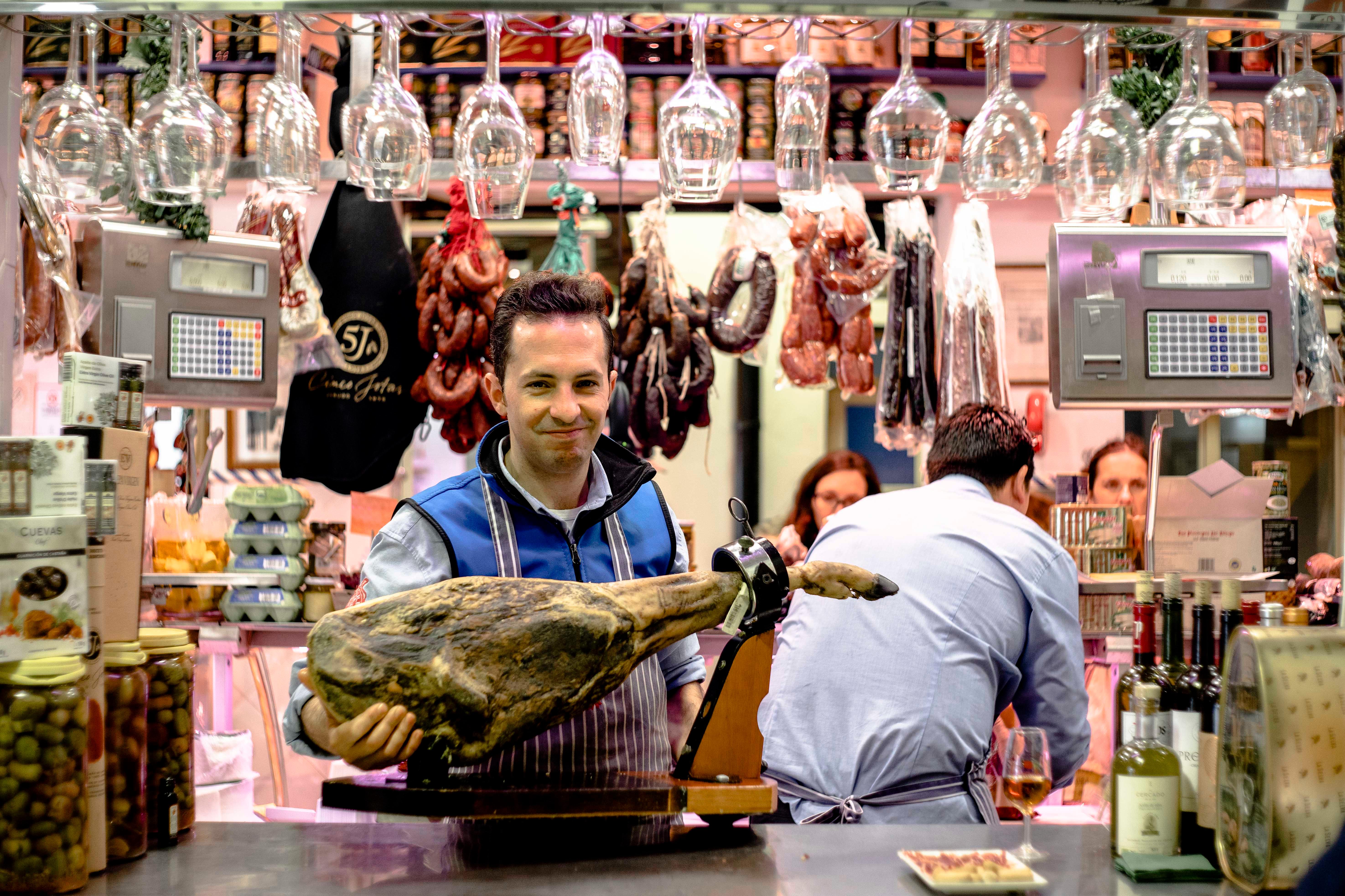 Seville Morning Market & Tapas Walking Tour