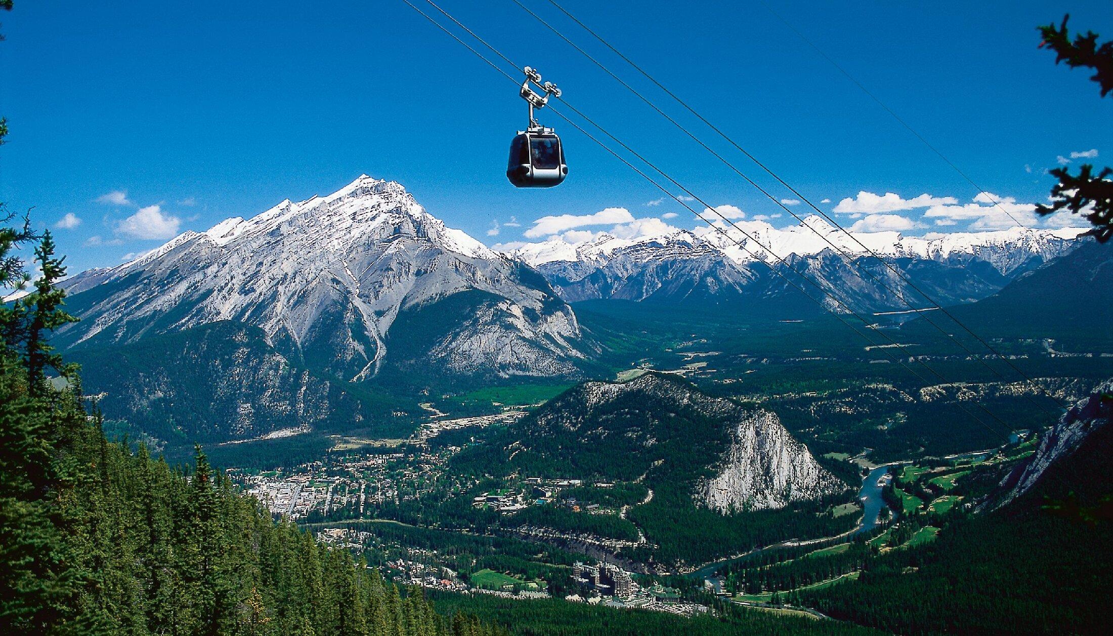 Banff Gondola, Hot Springs & Mountain Lakes Full-Day Tour