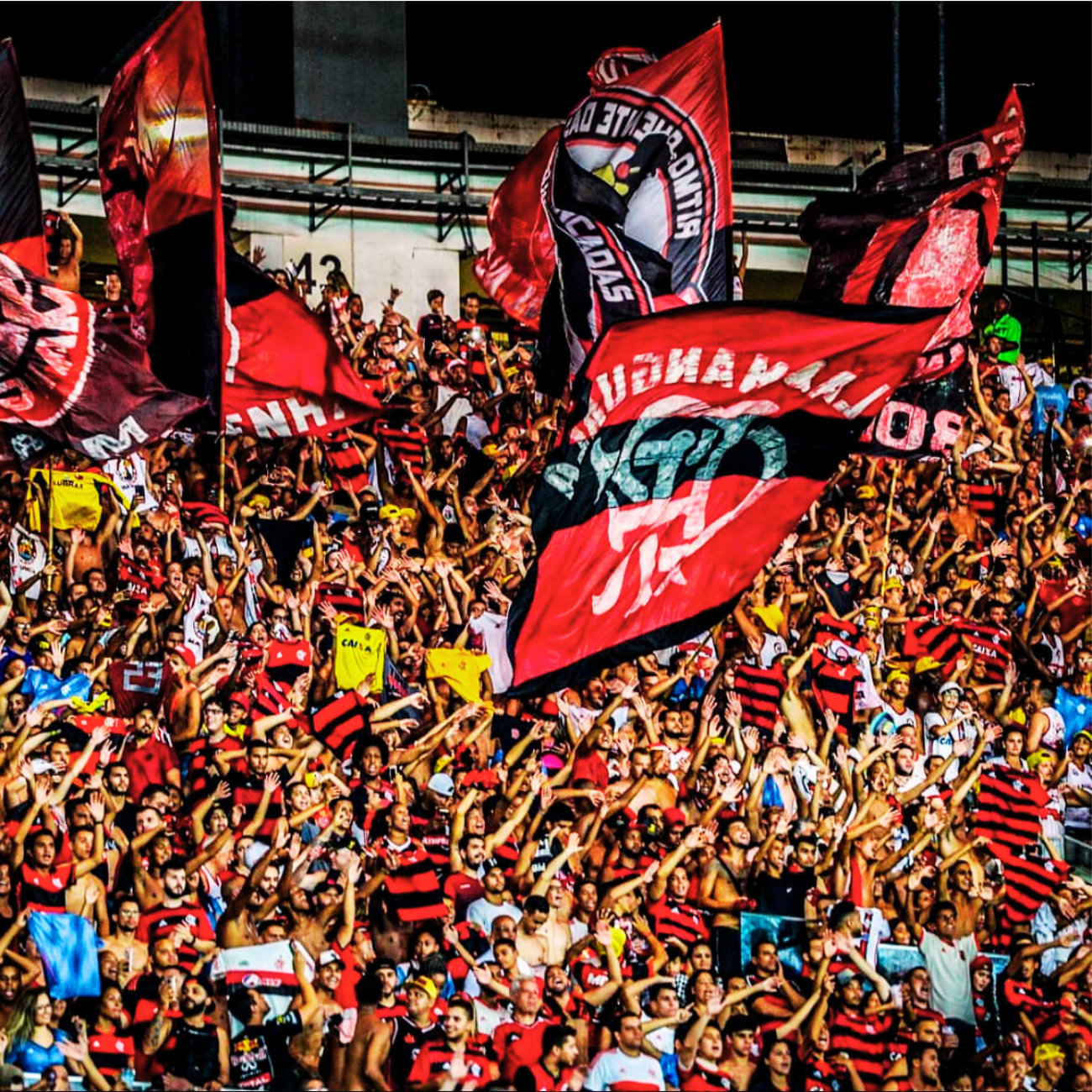 Rio de Janeiro: Live Maracanã Football Match Experience with Private Transfer
