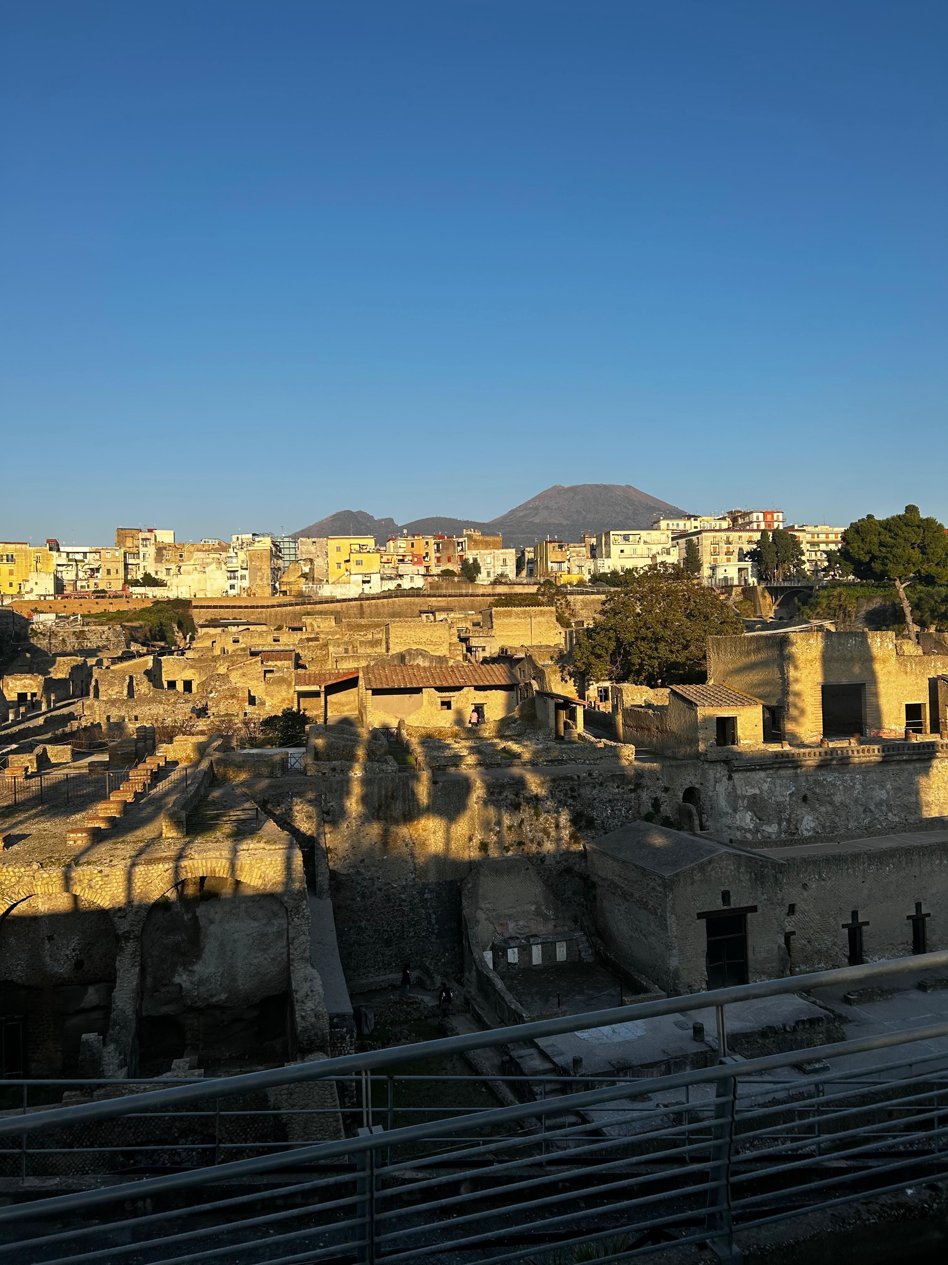 Herculaneum Small Group Walking Tour