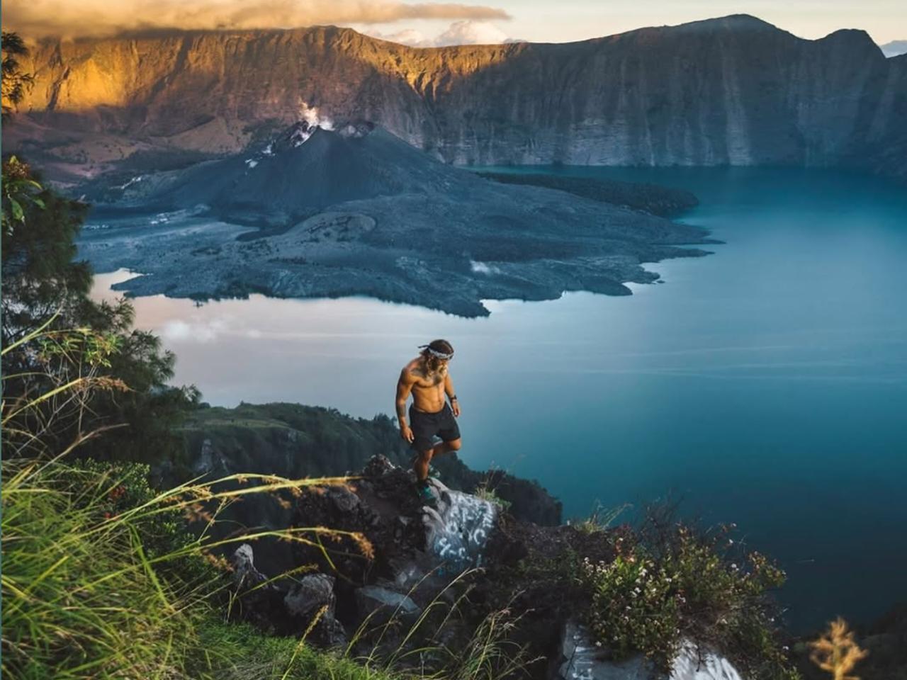 Mount Rinjani Summit & Crater Lake Trek