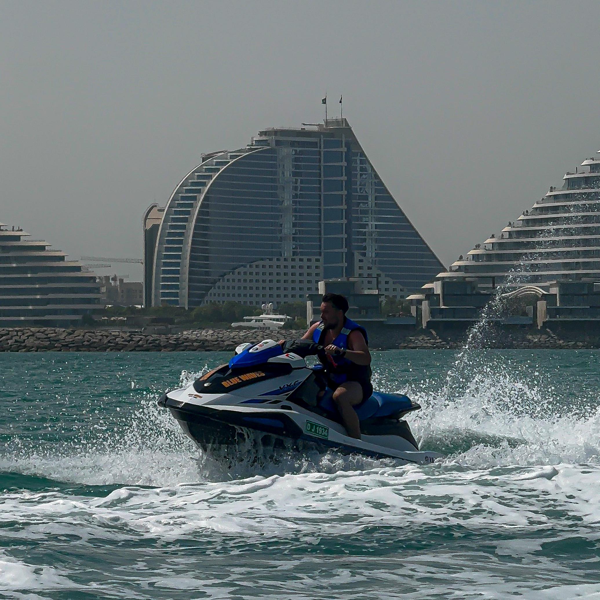 Dubai Jet Ski Adventure: Burj Al Arab & Atlantis Coastal Ride