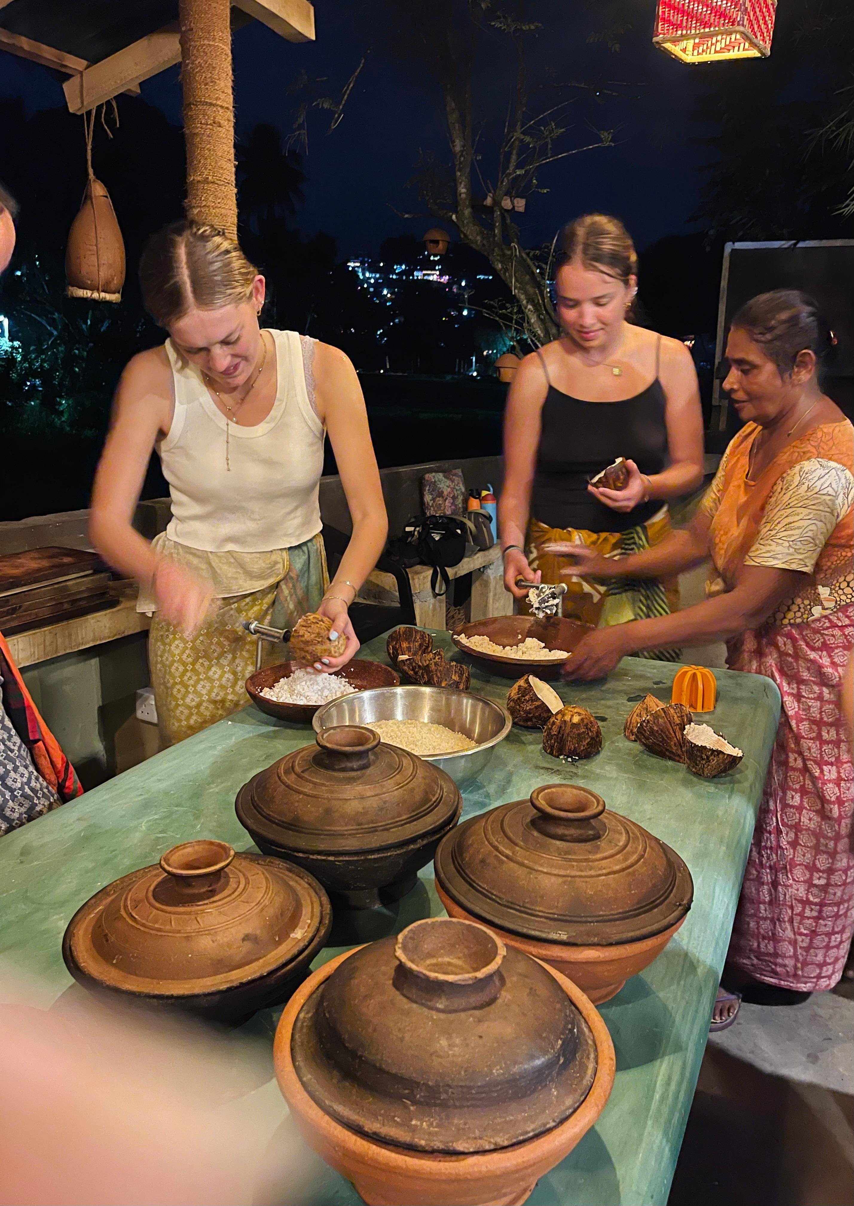 Authentic Wood-Fired Sri Lankan Cooking Class in Kandy