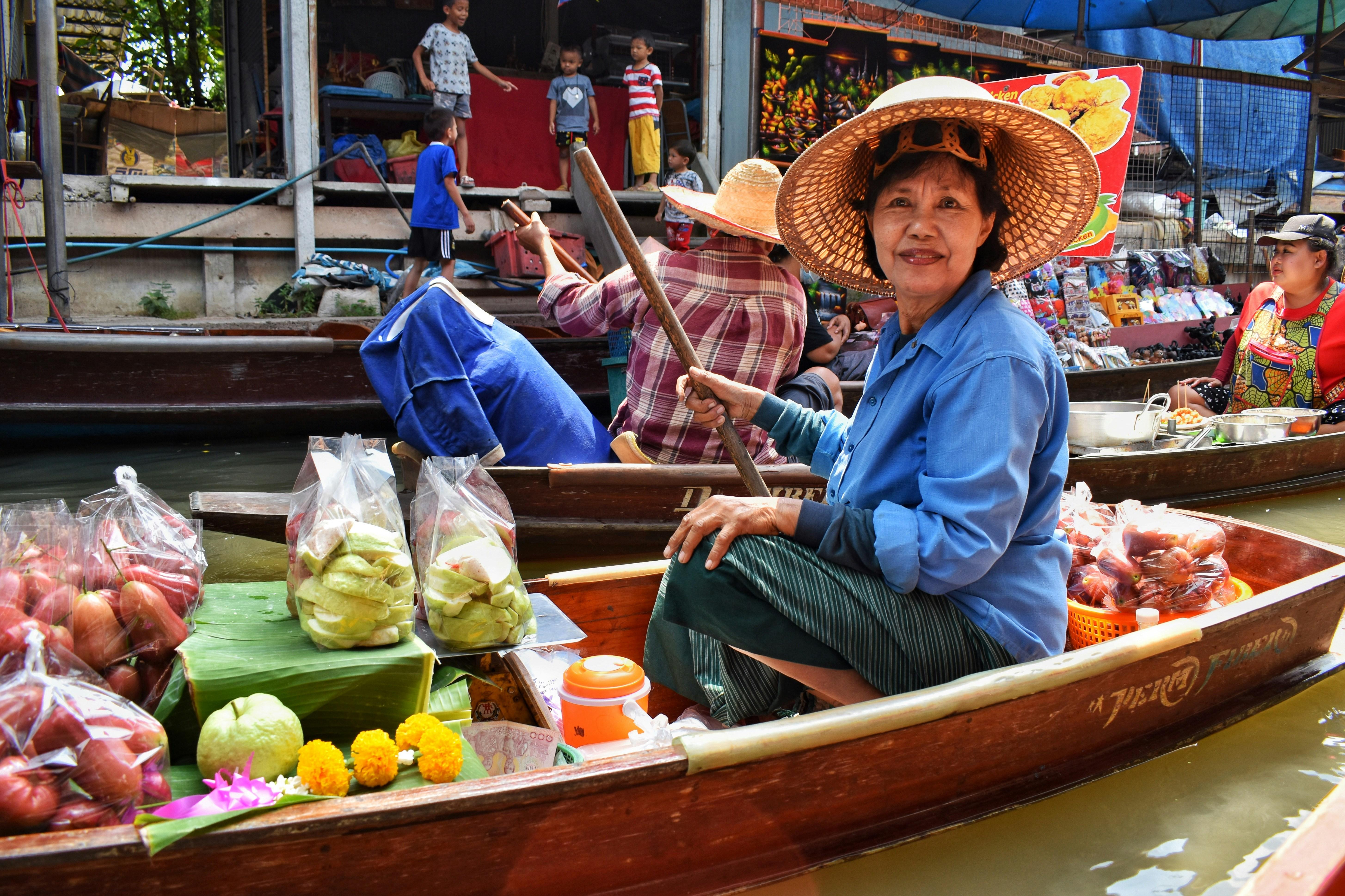 Damnoen Saduak Floating Market Long-Tail Boat Tour