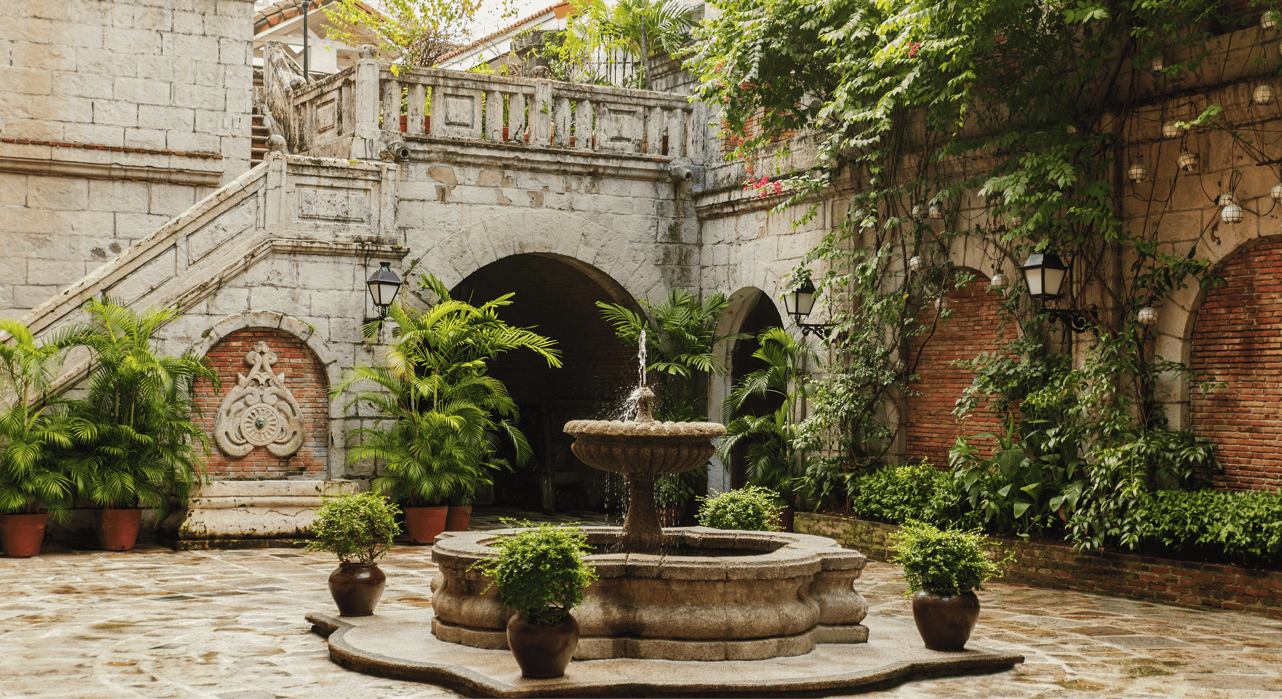 Manila Half-Day Tour: Intramuros & Heritage Highlights