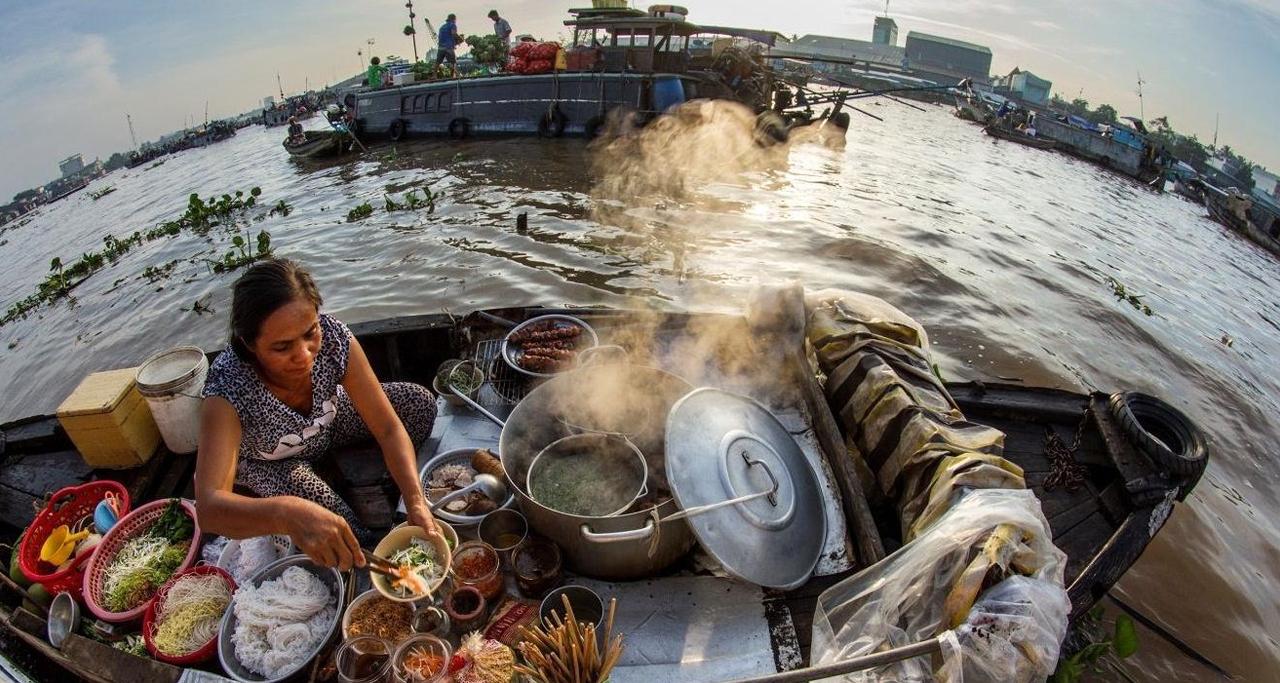 Mekong Delta Overnight Cruise from Ho Chi Minh City