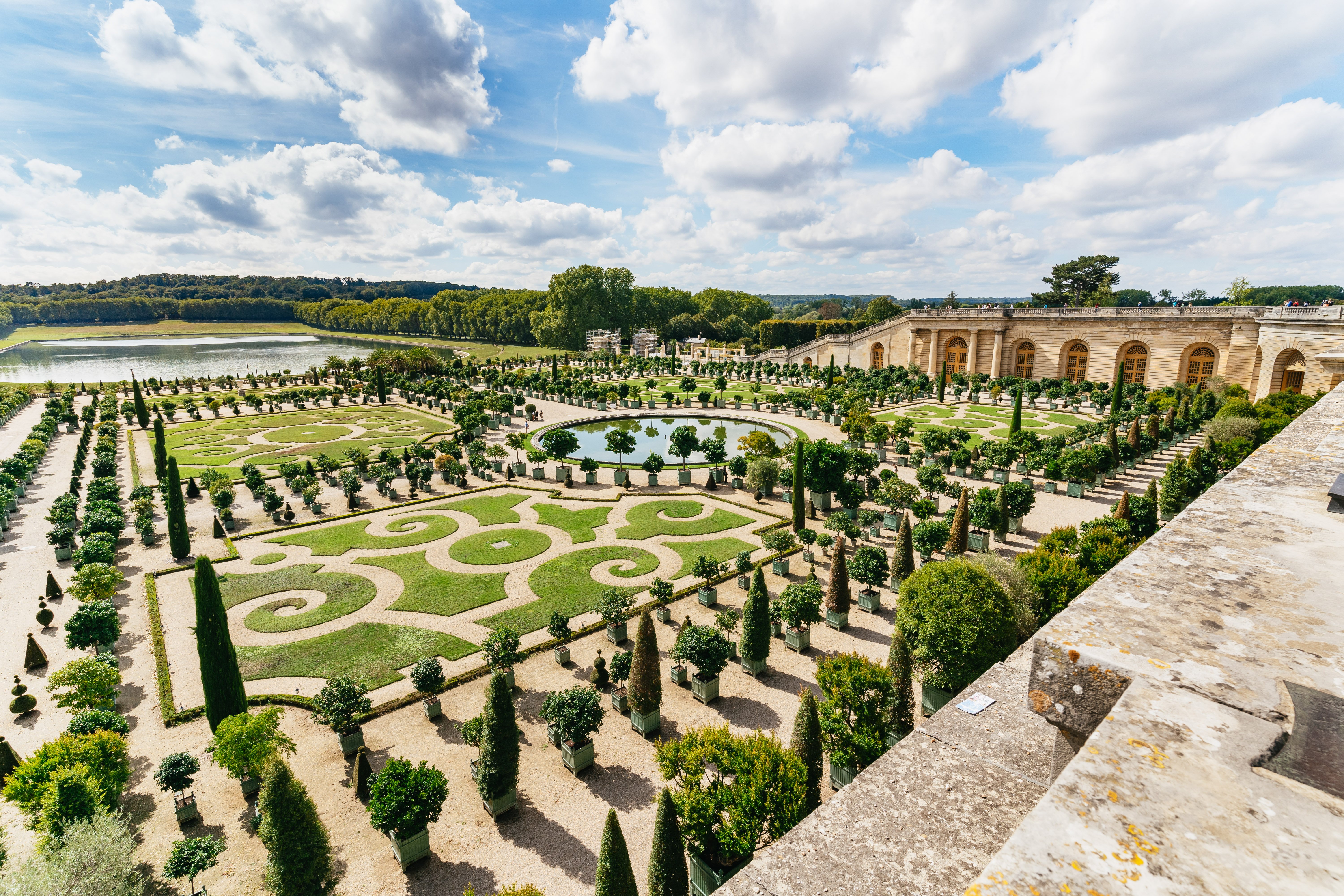 From Paris: Versailles Palace & Gardens with Transportation