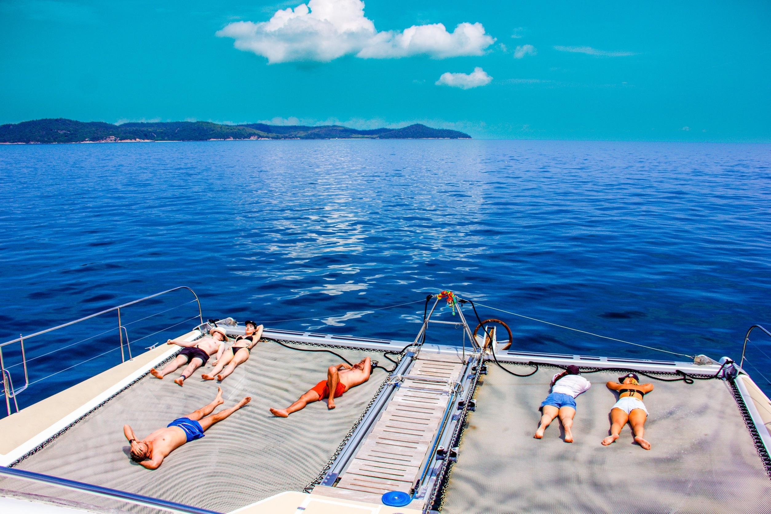 Pattaya: Exclusive 3-Island Luxury Catamaran Cruise