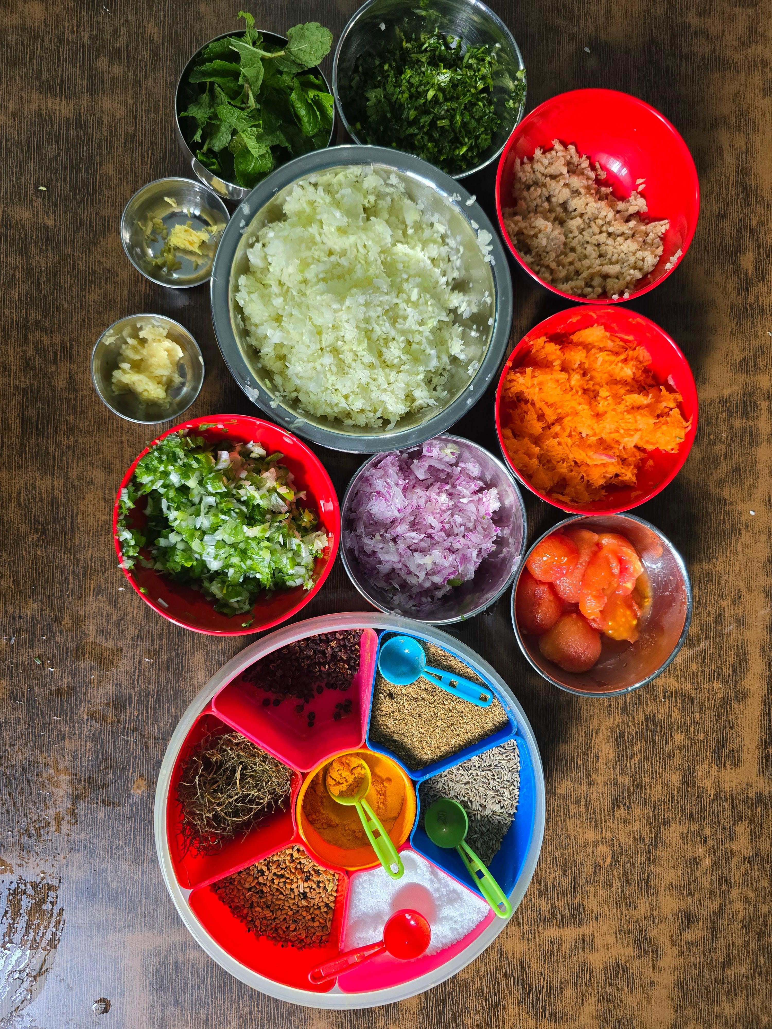 Pokhara Nepali Cooking Class & Local Market Tour
