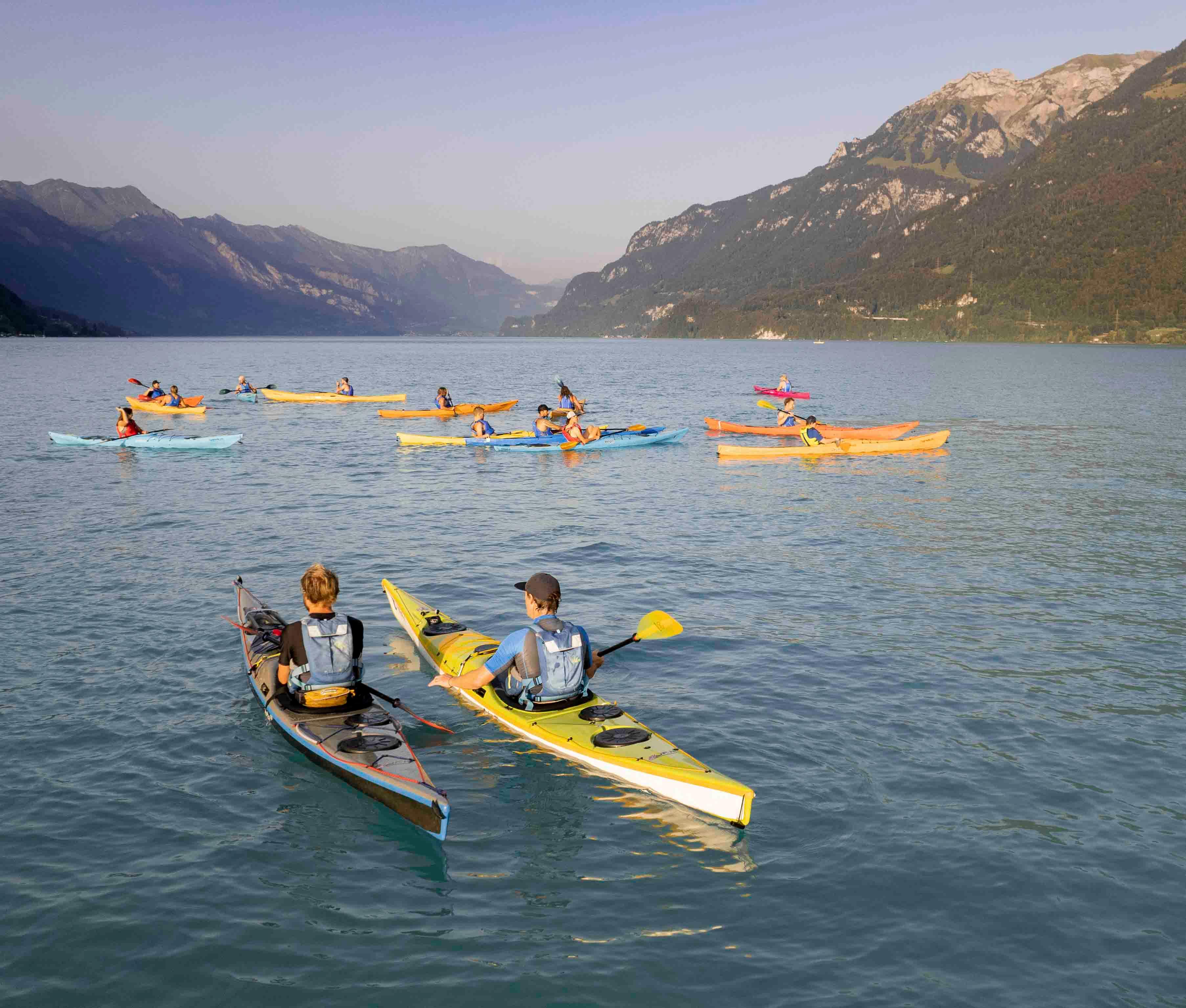 Interlaken: Guided Lake Brienz Turquoise Kayaking Tour