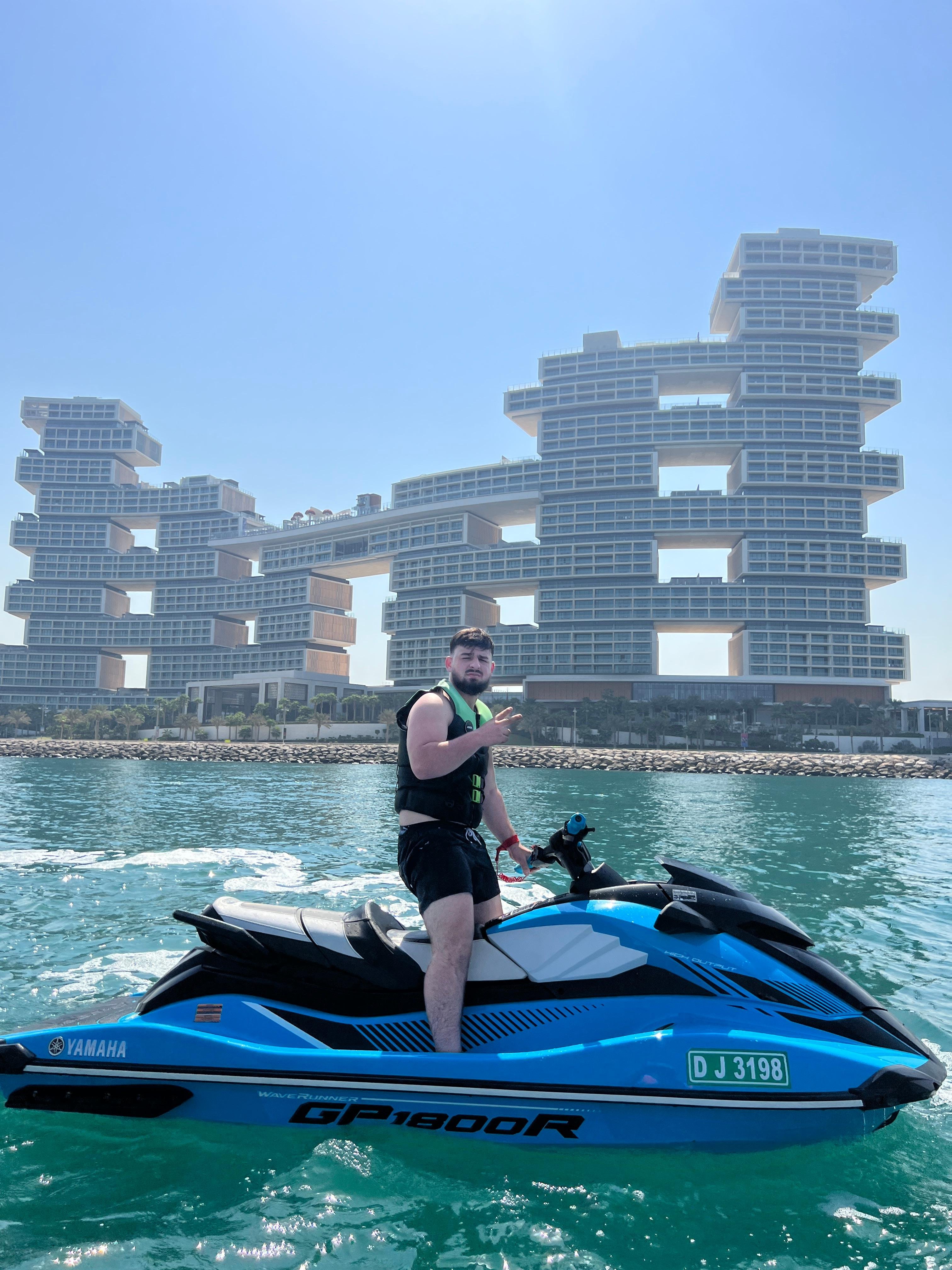 Palm Jumeirah Jet Ski Adventure – 1.5-Hour Guided Tour