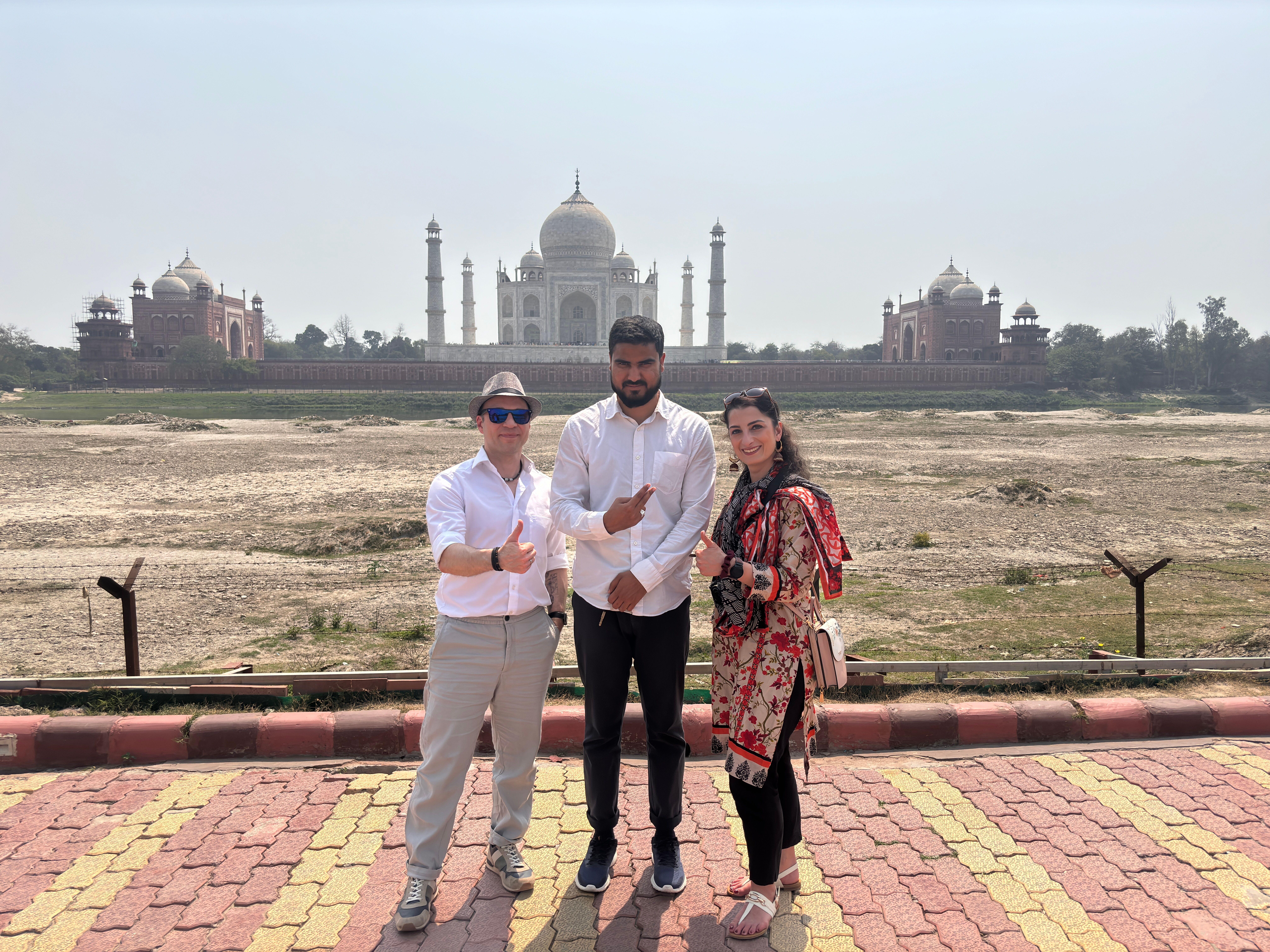 Delhi to Taj Mahal Sunrise & Agra Fort Private Day Tour