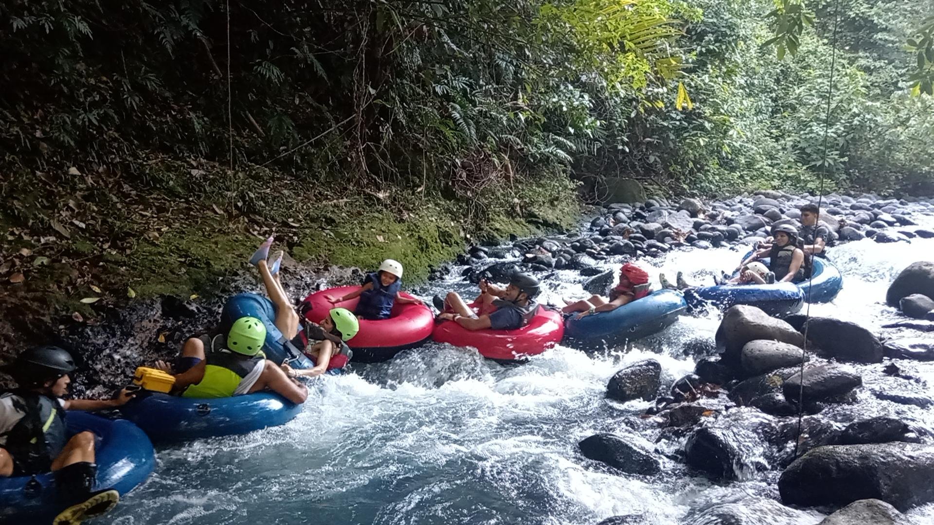 Río Celeste Tubing Adventure