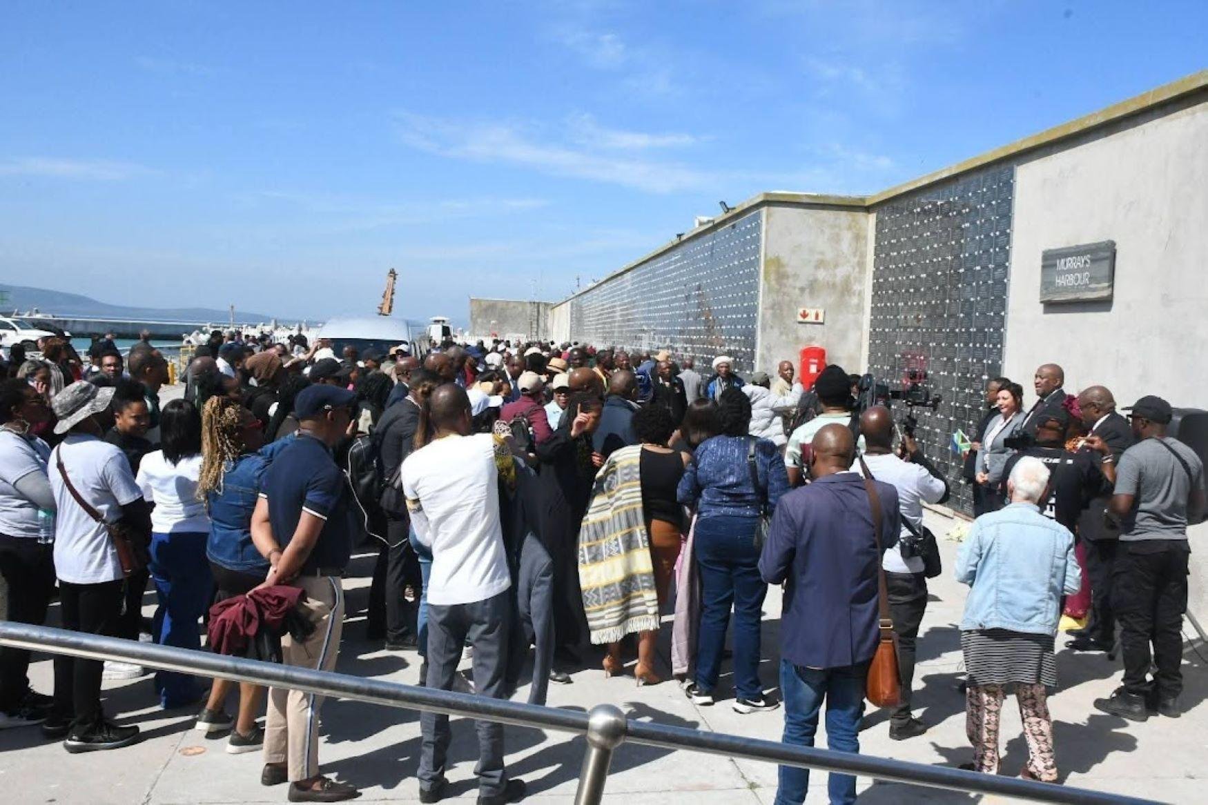Robben Island Ferry, Prison & Guided Tour from Cape Town