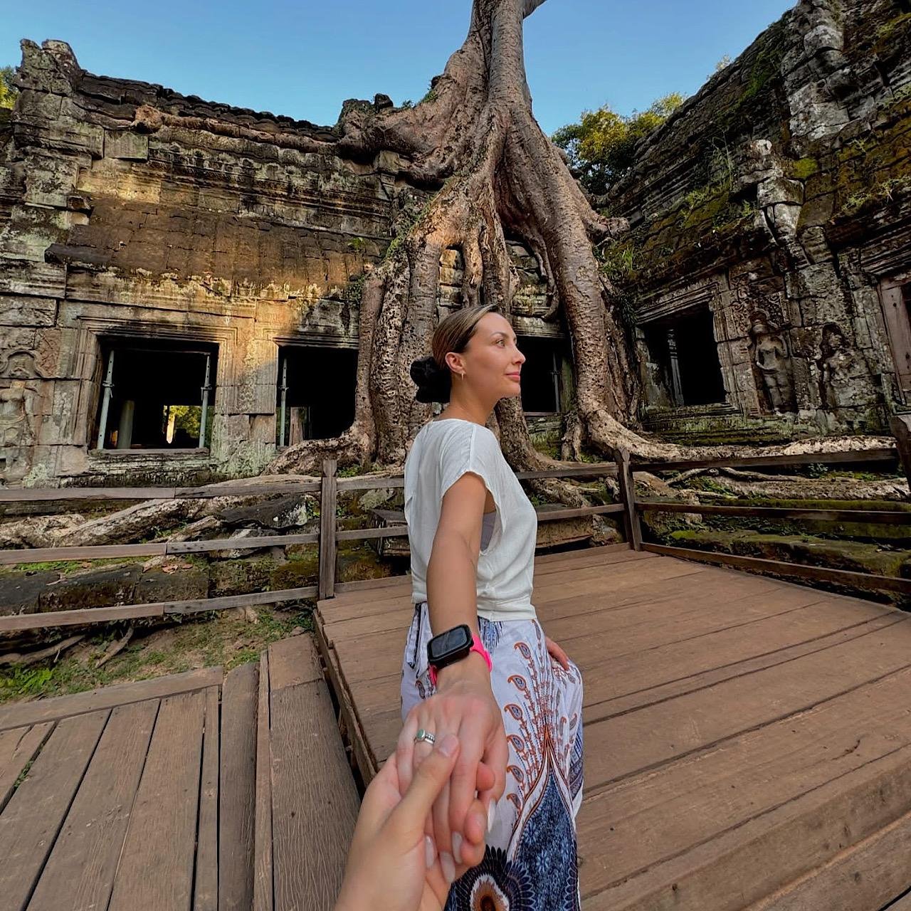 Siem Reap: Bespoke Angkor Wat Sunrise or Sunset Private Tour