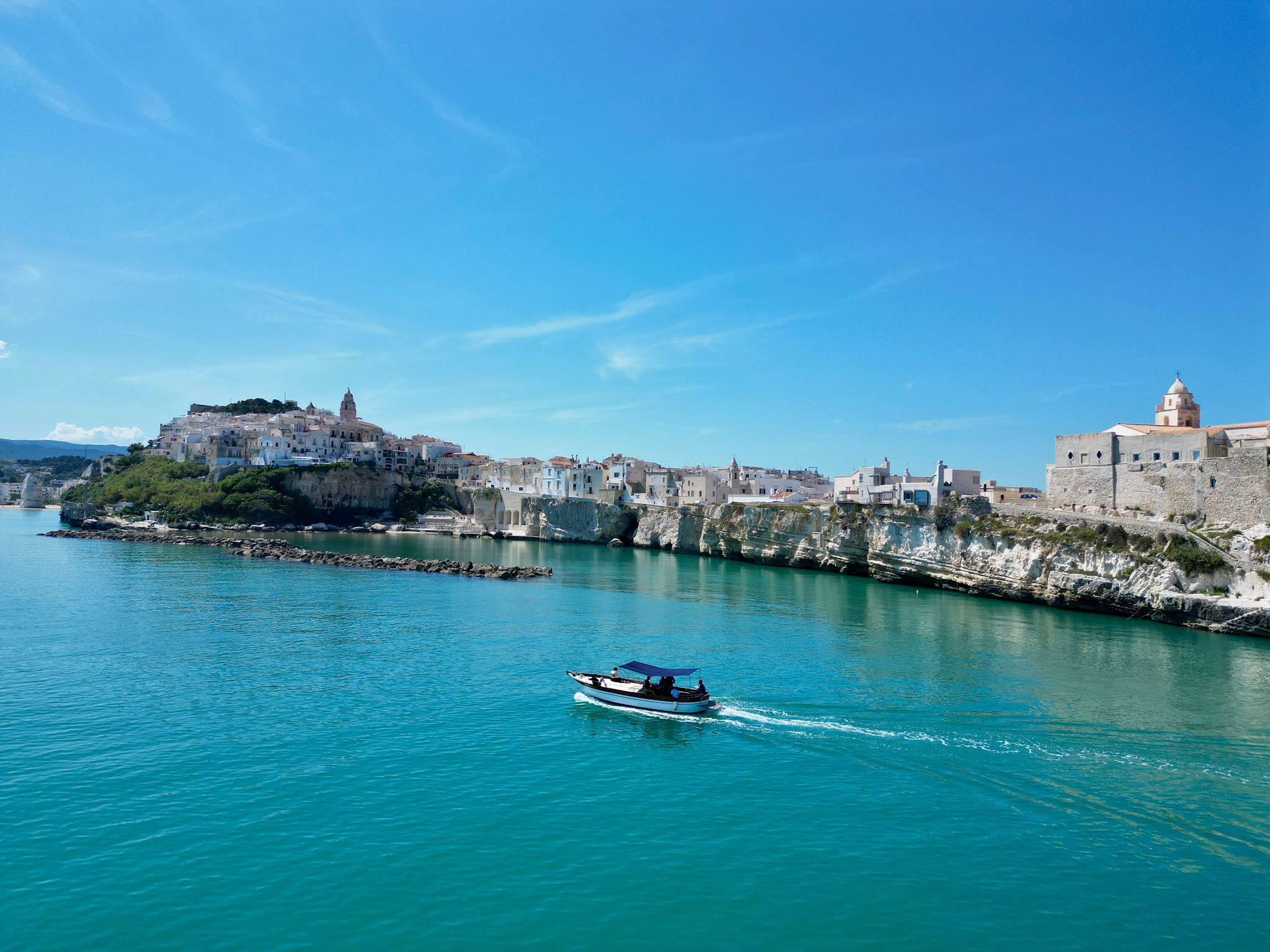 Gargano Sea Caves: Traditional Gozzo Boat Tour