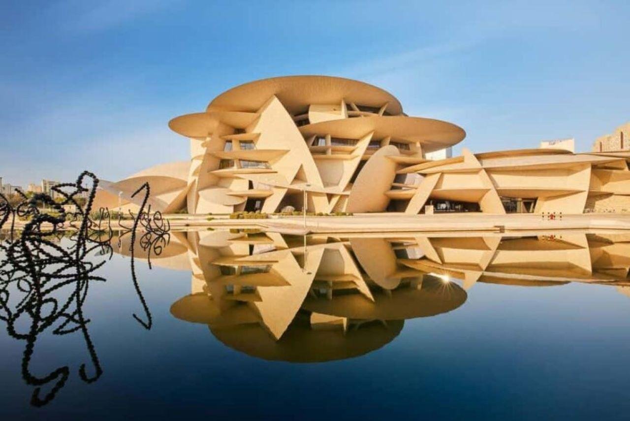 Doha Private City Highlights Tour with Gondola Ride