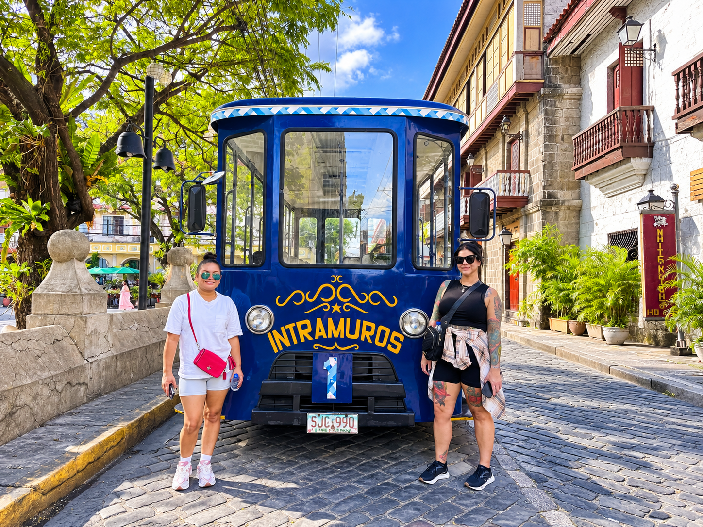 Historic Manila Walking Tour: Intramuros, Binondo & Tondo