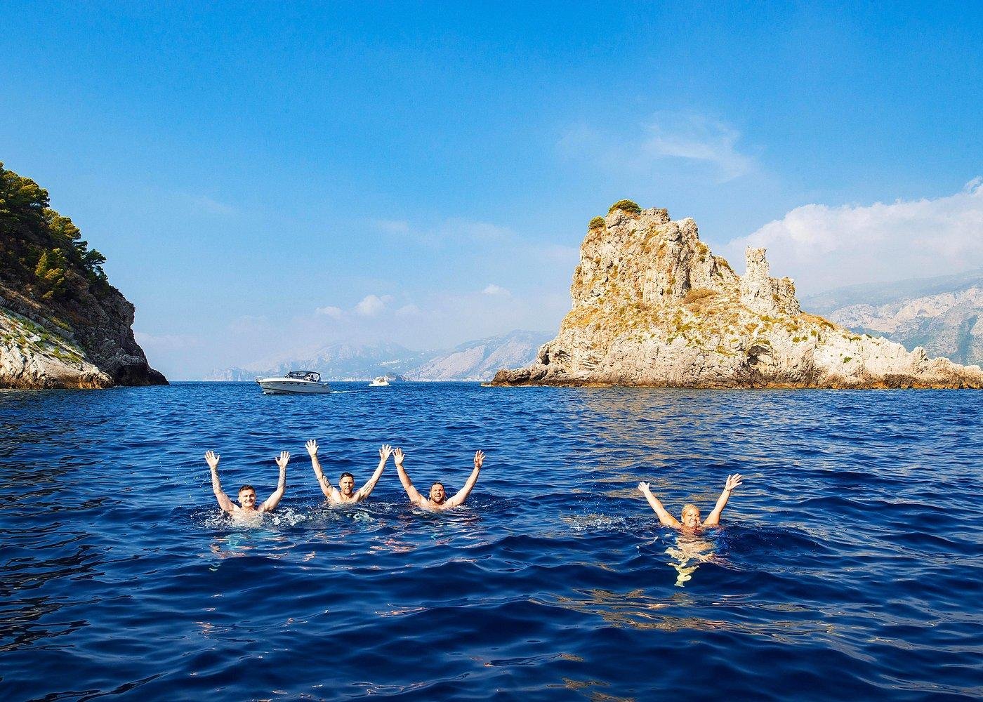Private Full-Day Amalfi Coast Boat Tour from Positano or Praiano