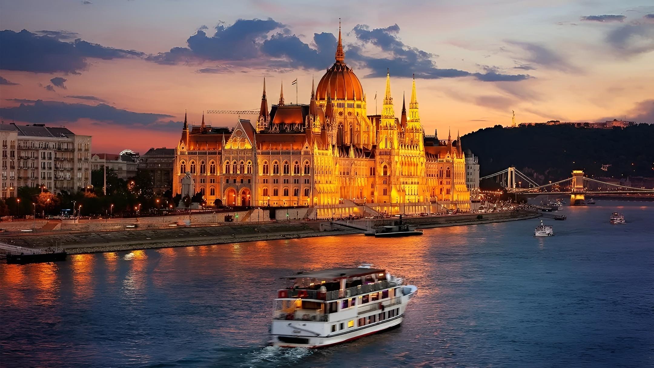 Two Capitals Day Trip: Budapest & Bratislava from Vienna