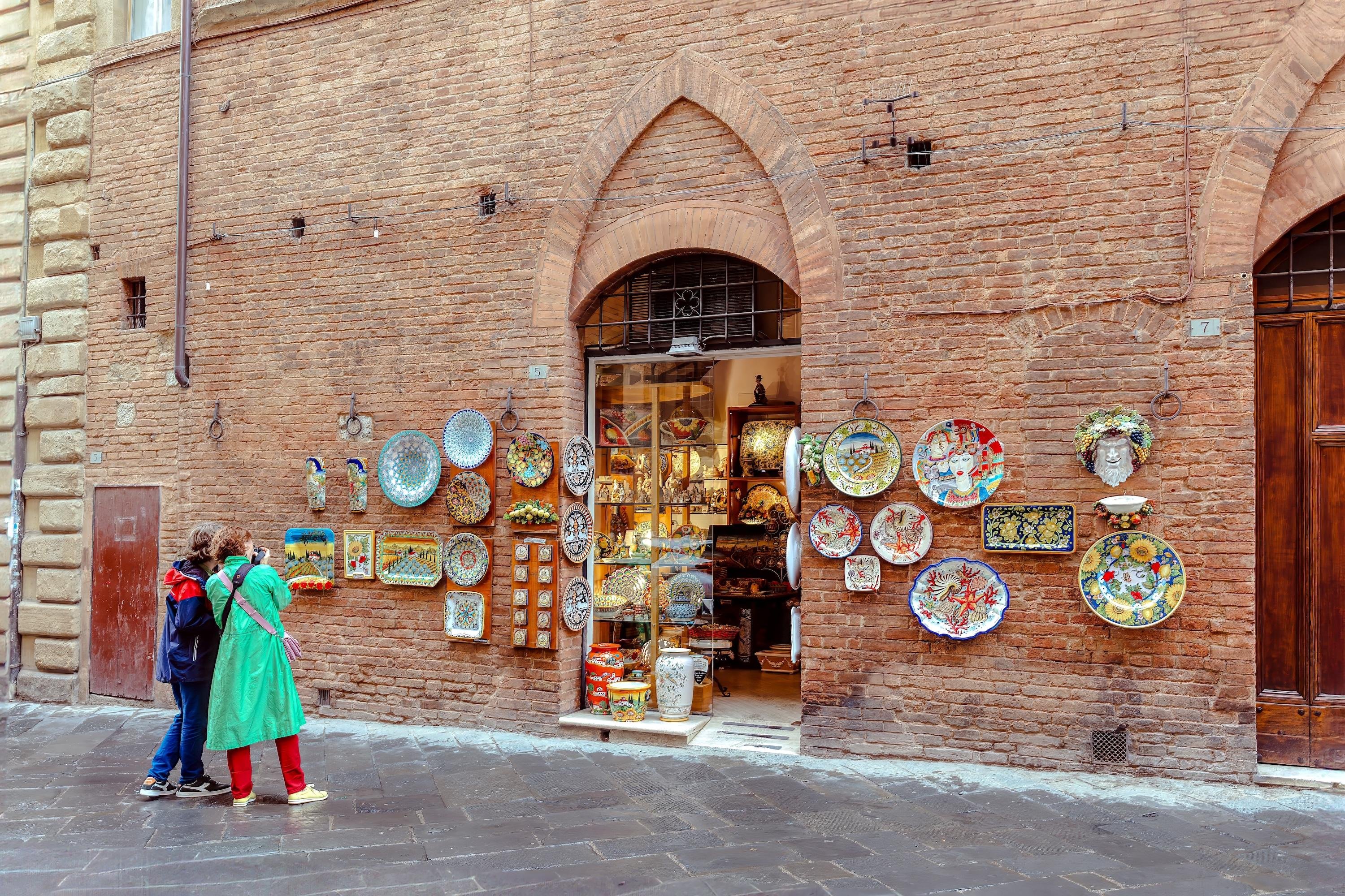 Private Siena Walking Tour: Traditions, Streets & Cathedral