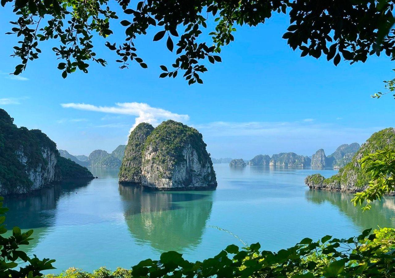 BEST Day Cruise Discover Untouched Beauty of Bai Tu Long Bay