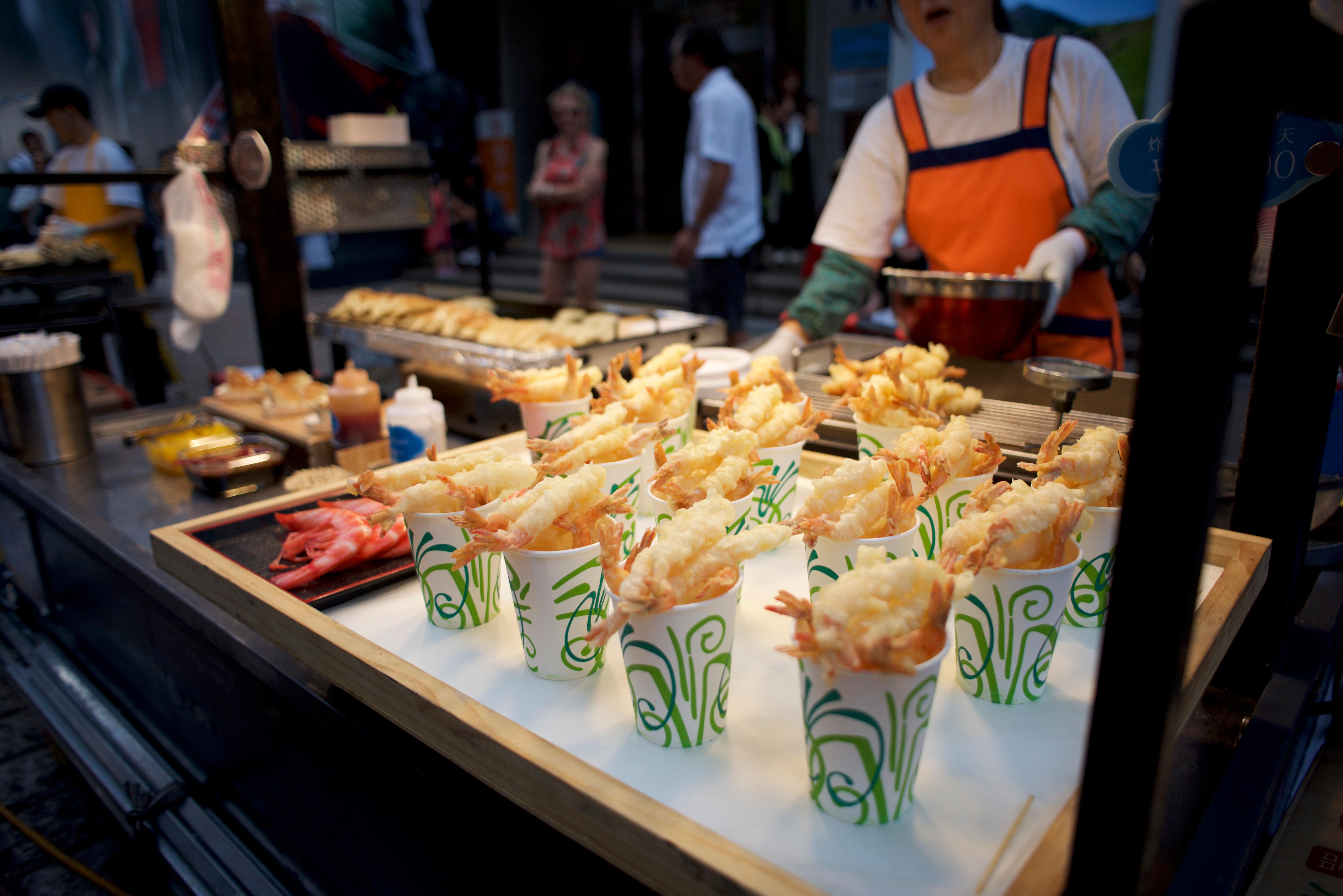 Seoul Walking Food Tour with 11+ Local Tastings