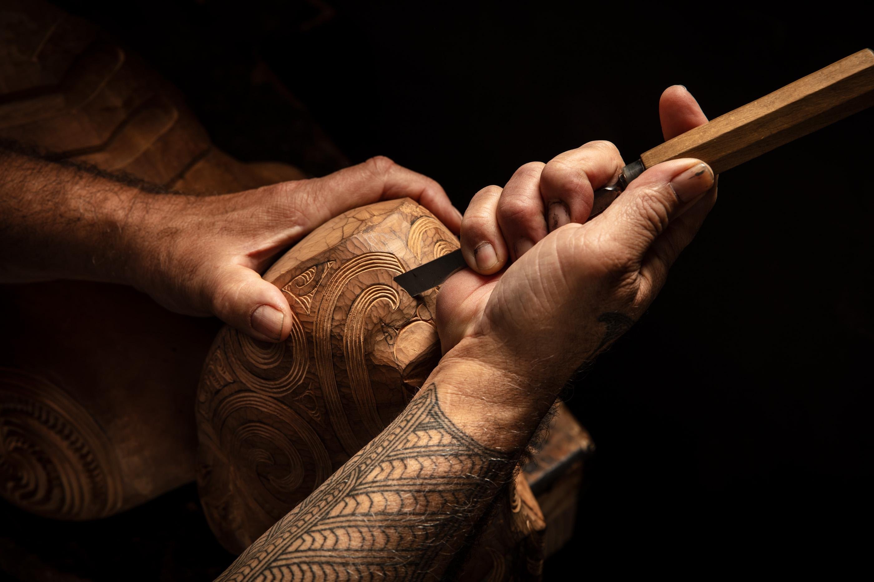 Māori cultural experience in Rotorua — village, haka and hangi — image 10