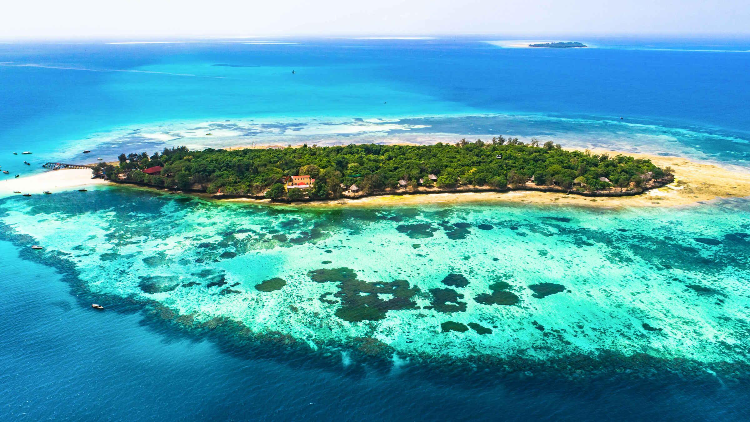 Zanzibar Full-Day Tour: Prison Island, Nakupenda Sandbank & Stone Town BBQ