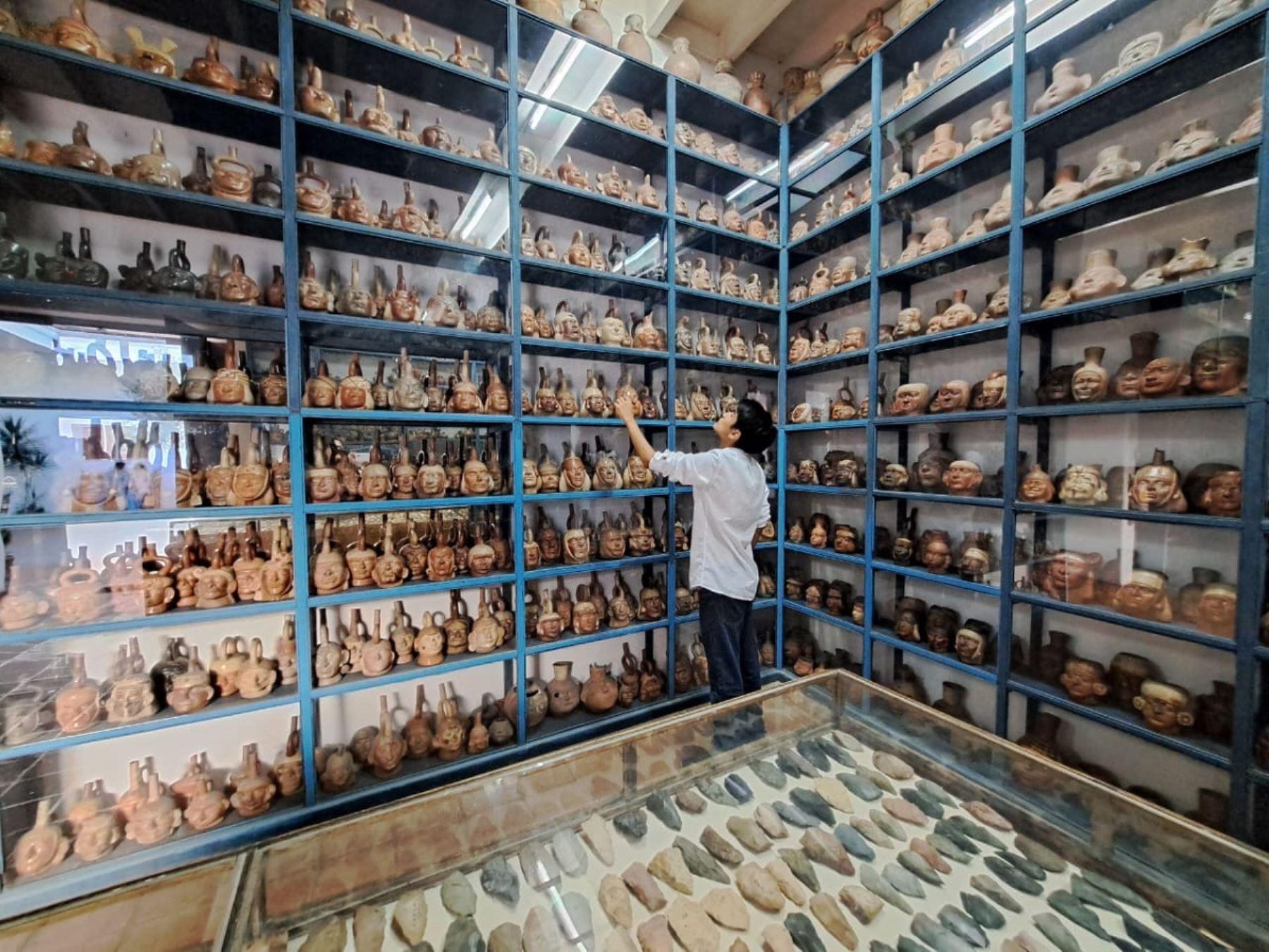 Lima Heritage Tour: Huaca Pucllana & Larco Museum